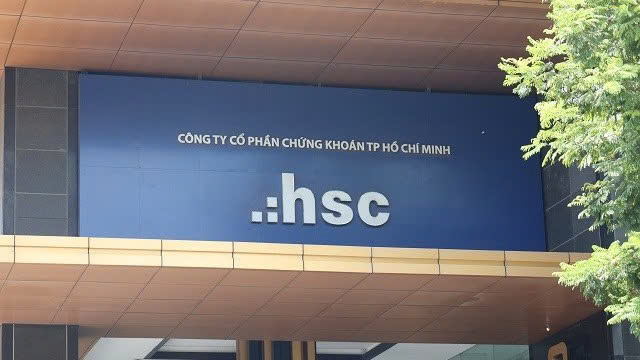Lãnh đạo HSC muốn bán 500.000 cổ phiếu HCM - Ảnh 1.