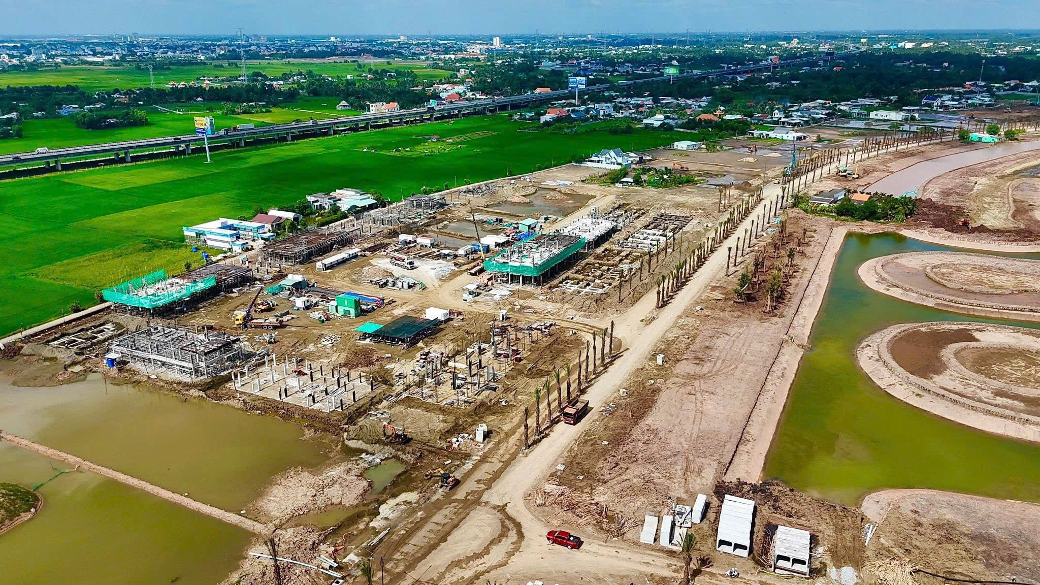 Toàn cảnh dự án nhận 1.200 booking sau 2 ngày, đất xung quanh “ăn theo” tăng giá gấp 2,5 lần trong vài tháng- Ảnh 12. Toàn cảnh dự án nhận 1.200 booking sau 2 ngày, đất xung quanh “ăn theo” tăng giá gấp 2,5 lần trong vài tháng- Ảnh 12.