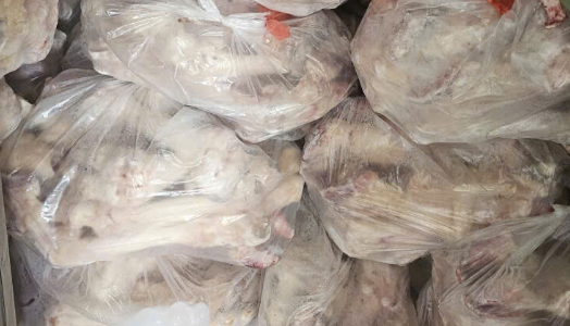 Kinh khủng: Phát hiện 3 tấn xương bò không rõ nguồn gốc, 150kg nội tạng bốc mùi chuẩn bị tiêu thụ cho dân - Ảnh 1.