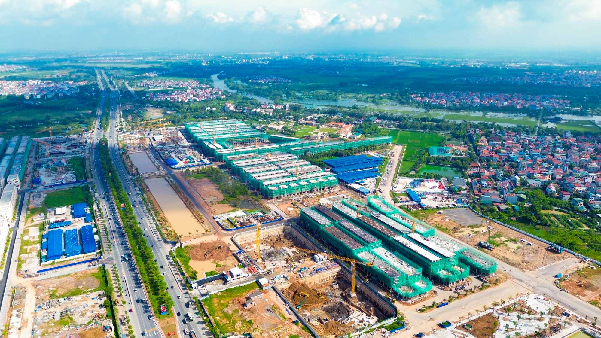 Siêu dự án của Vinhomes nằm bên vành đai 2 Hà Nội: Bàn giao nhà chỉ sau một năm, ngày cao điểm đón hơn một triệu khách- Ảnh 8. Siêu dự án của Vinhomes nằm bên vành đai 2 Hà Nội: Bàn giao nhà chỉ sau một năm, ngày cao điểm đón hơn một triệu khách- Ảnh 8.