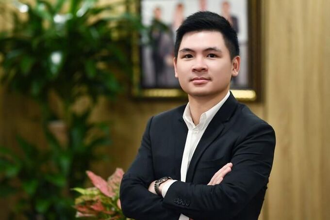 Loạt ‘tổng tài’ đời thực gây chú ý: Người du học Boston, người giữ ghế Phó Tổng tại tuổi 25 - Ảnh 2. Loạt ‘tổng tài’ đời thực gây chú ý: Người du học Boston, người giữ ghế Phó Tổng tại tuổi 25 - Ảnh 2.