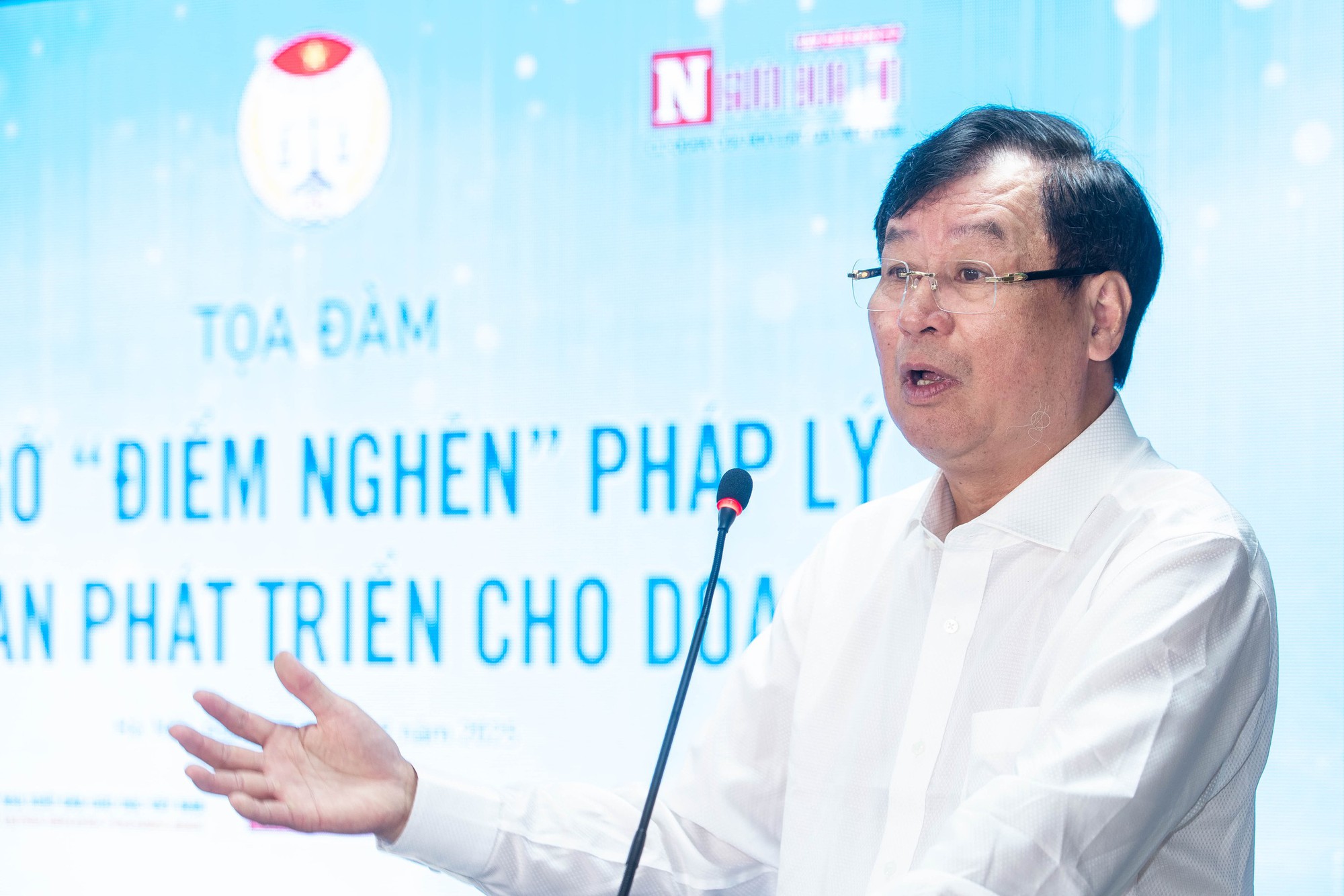 Tổng thuật Tọa đàm "Tháo gỡ điểm nghẽn pháp lý tạo không gian phát triển cho doanh nghiệp"- Ảnh 7.