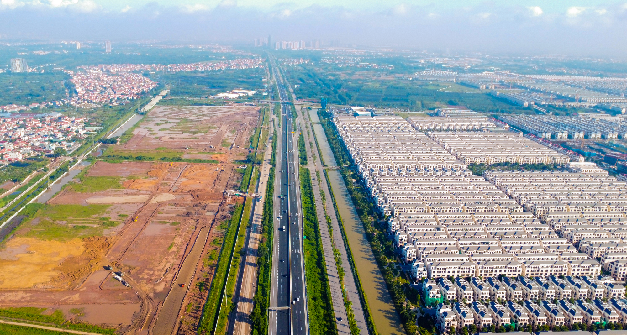 Quá nhanh: Dự án vừa về tay Sunshine đã được thi công thần tốc, chưa mở bán đã gây sốt, giá chỉ hơn 40 triệu đồng/m2- Ảnh 6.