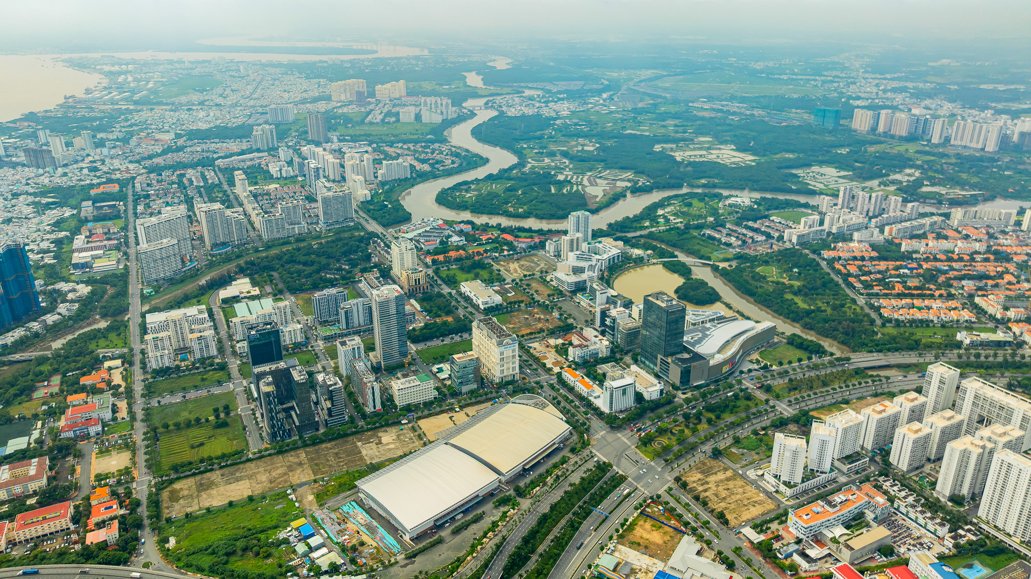 Toàn cảnh khu vực sẽ được Vingroup đầu tư gần 3 tỷ USD làm metro, nối trung tâm TP.HCM với siêu dự án lấn biển lớn nhất Việt Nam - Ảnh 1.