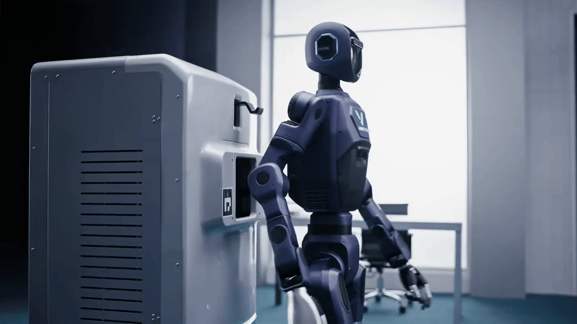 Robot hình người “Made in Vietnam” của tỷ phú Phạm Nhật Vượng chính thức ra mắt: có thể tự sạc pin mà không cần con người hỗ trợ - Ảnh 5.