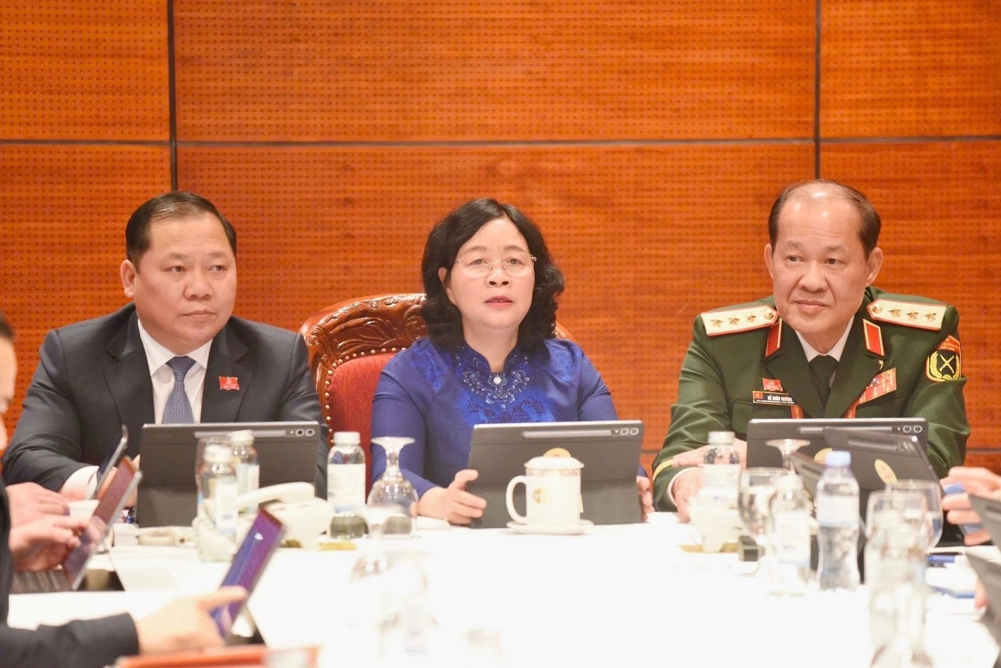 Đại biểu MTTQ, các đoàn thể Trung ương thảo luận Văn kiện Đại hội XIV của Đảng- Ảnh 2.