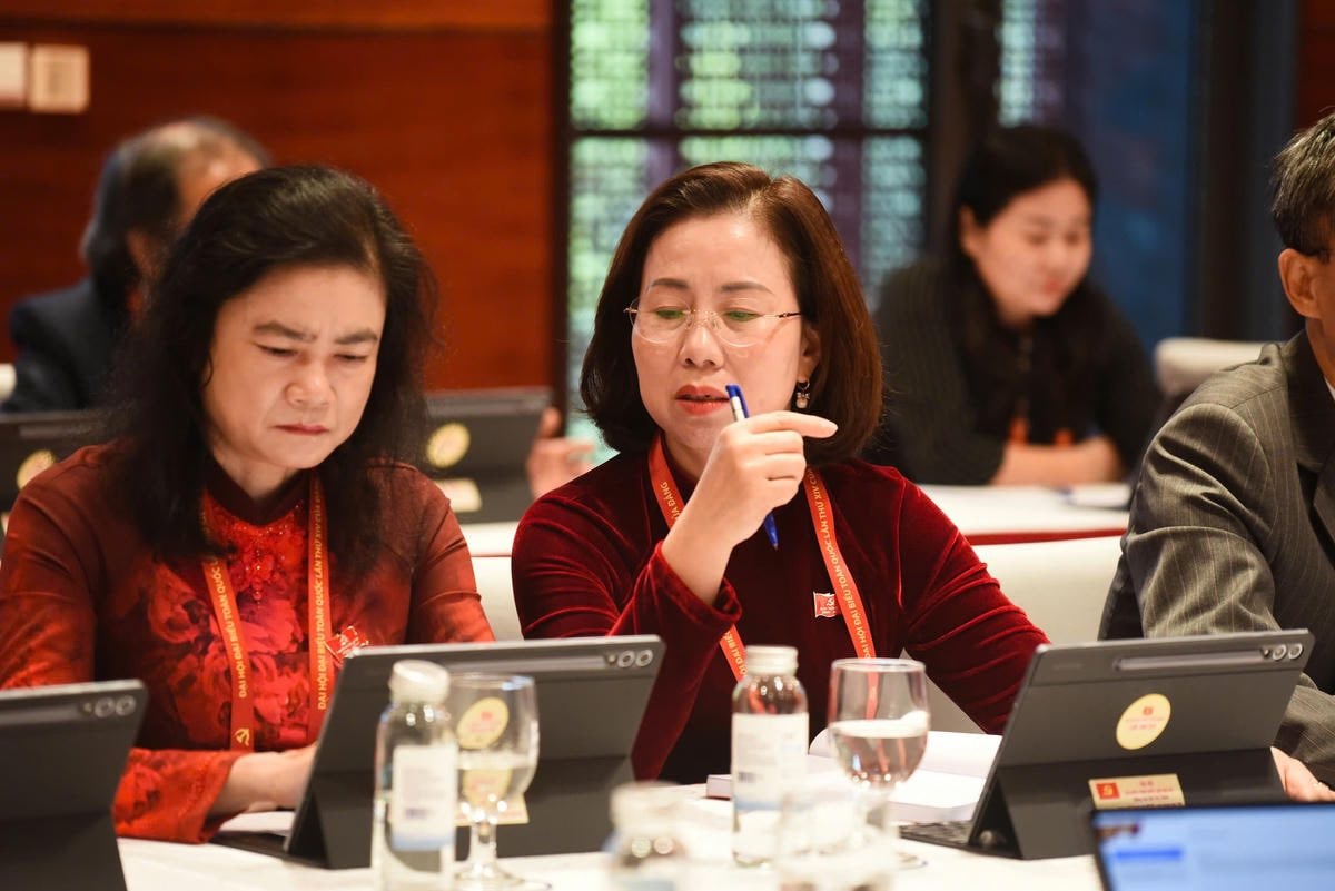 Đại biểu MTTQ, các đoàn thể Trung ương thảo luận Văn kiện Đại hội XIV của Đảng- Ảnh 7.