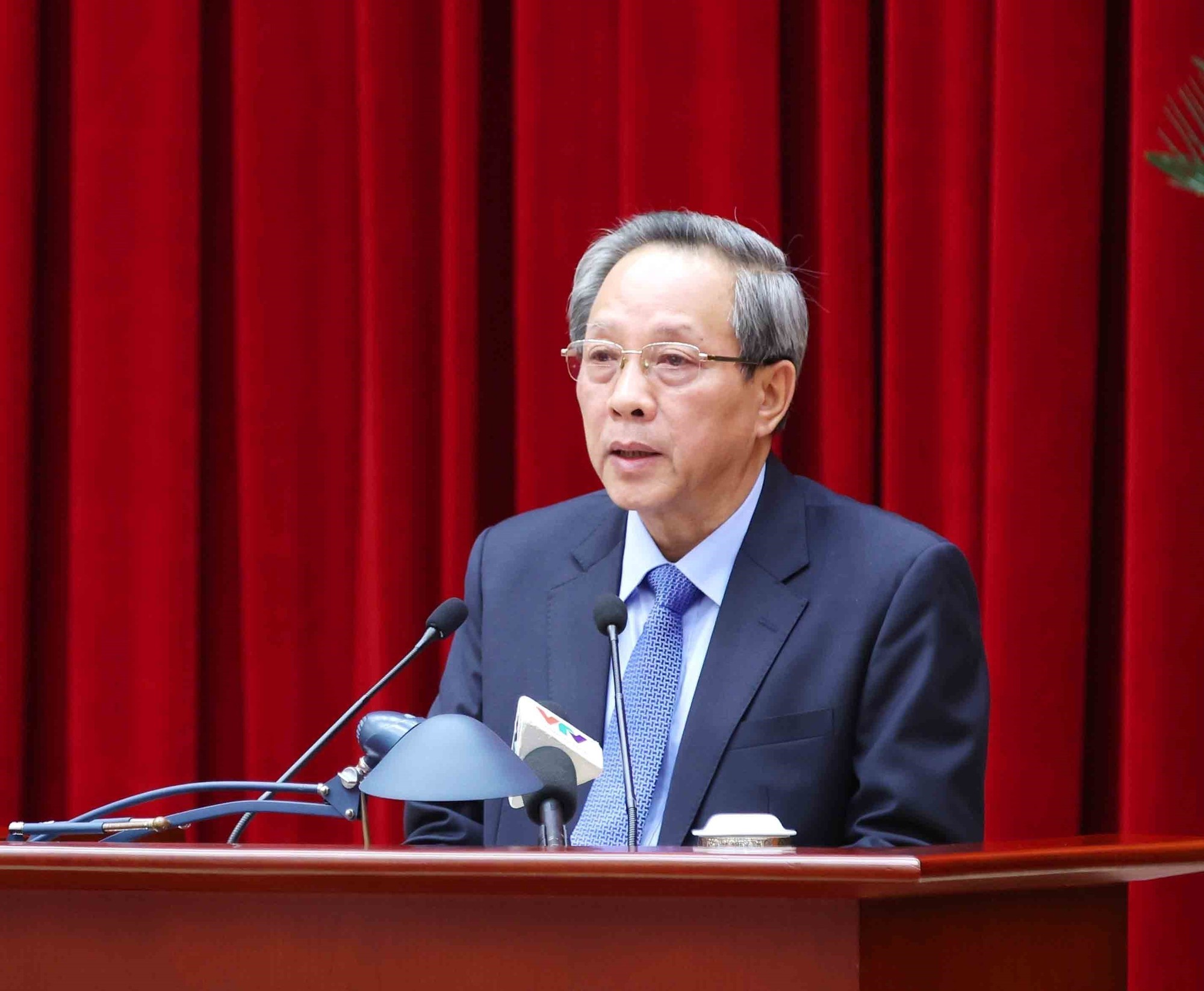 Đề nghị chưa bổ sung, sửa đổi Điều lệ Đảng tại Đại hội XIV - Ảnh 2.