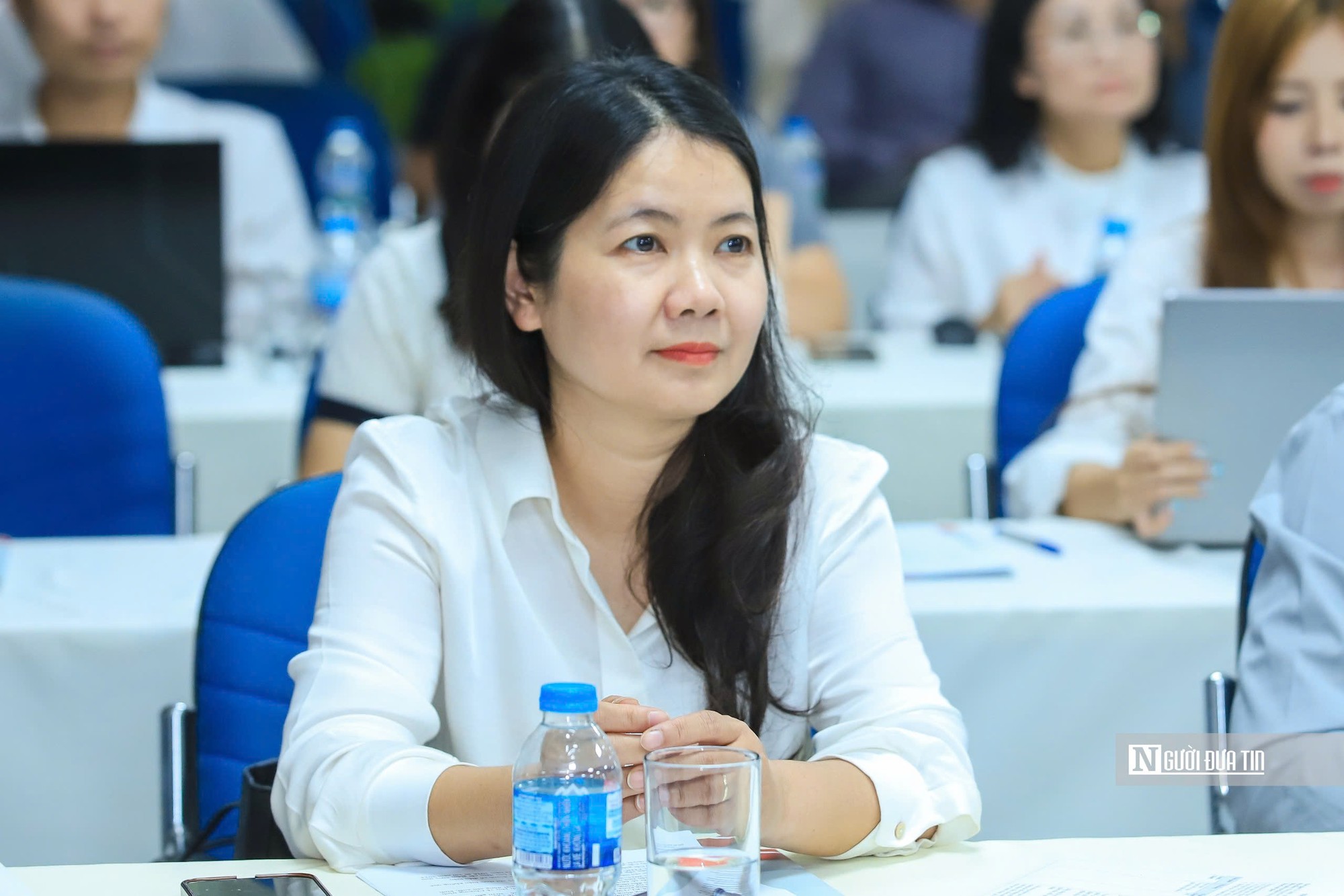 Tổng thuật Tọa đàm "Đẩy mạnh cắt giảm thủ tục hành chính, gỡ rào cản cho doanh nghiệp phát triển" - Ảnh 3.