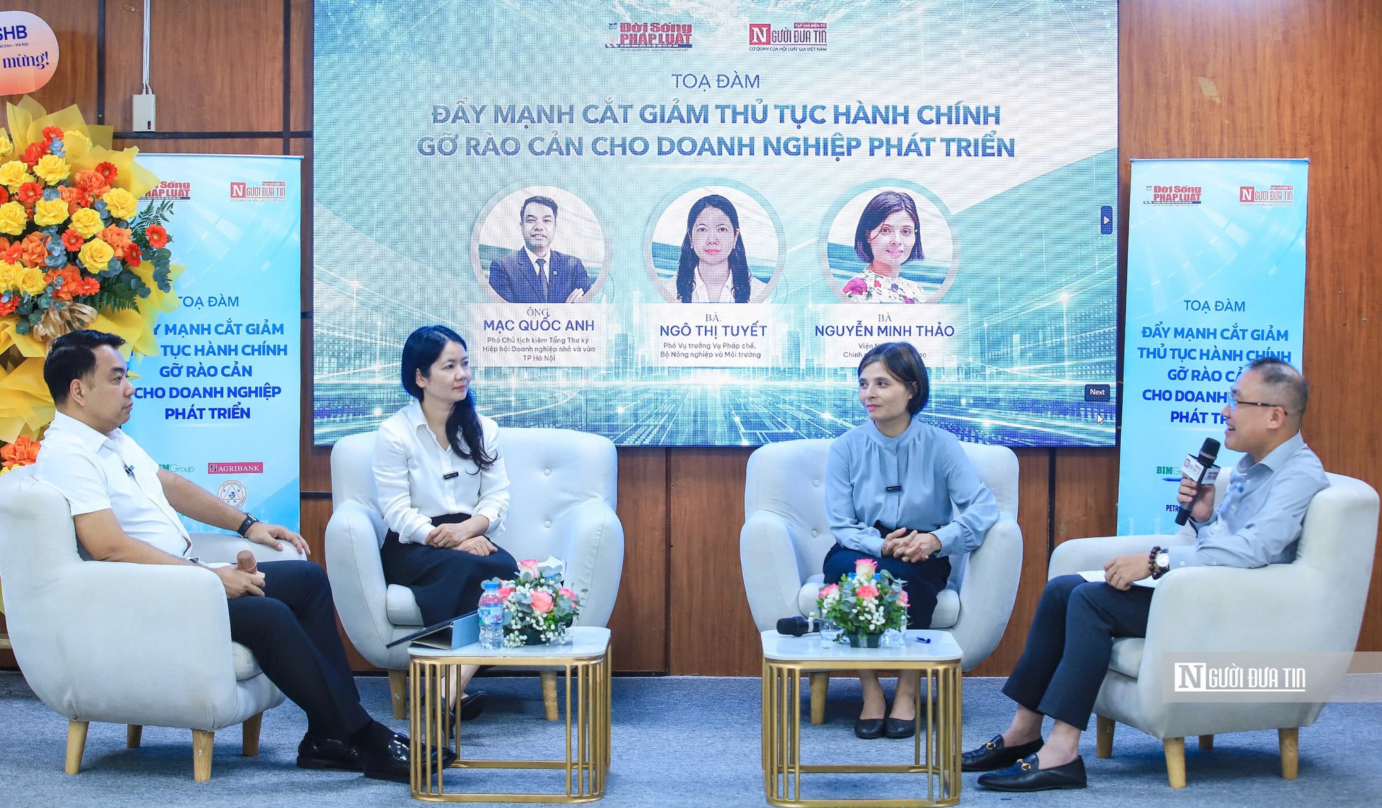 TS. Mạc Quốc Anh chỉ ra loạt chi phí vô hình về thủ tục hành chính gây áp lực cho doanh nghiệp- Ảnh 2.