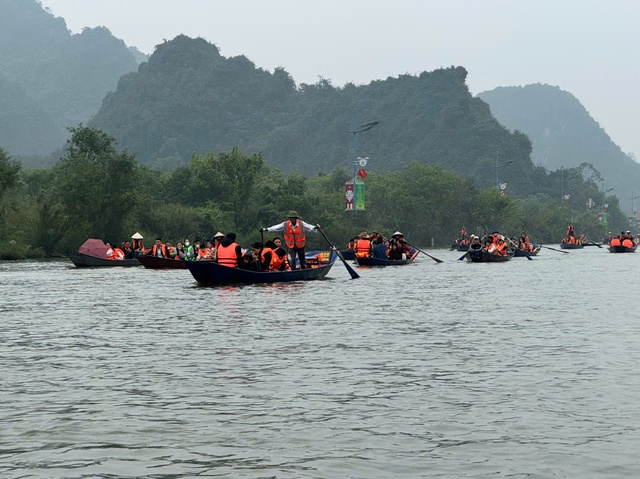 Kỷ lục chưa từng có: Hơn 1,3 triệu người đã đến địa phương này trong Tết Bính Ngọ - Ảnh 1.