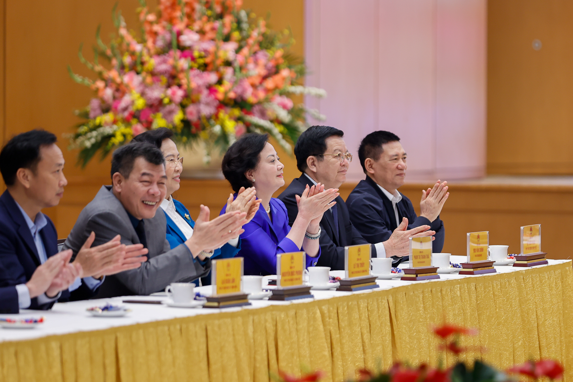 Thủ tướng  - Ảnh 2.