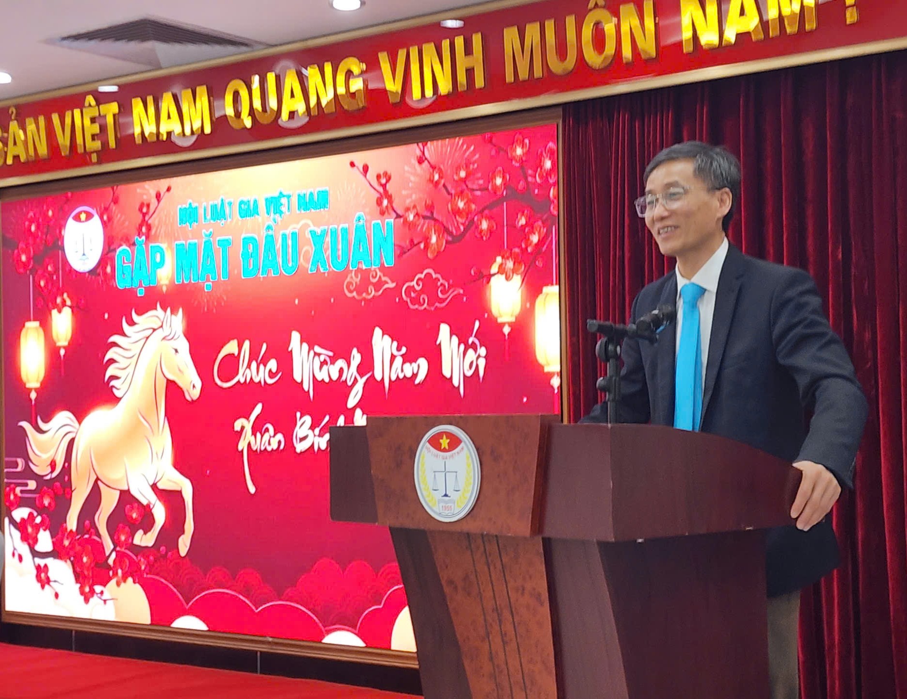 Chủ tịch Hội Luật gia Việt Nam: Khẩn trương bắt tay ngay vào nhiệm vụ, “không có độ trễ sau Tết” - Ảnh 1.