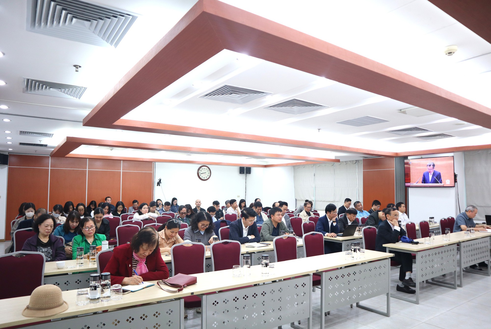 Hơn 2 triệu đại biểu tham dự Hội nghị toàn quốc quán triệt Nghị quyết 79 và 80 - Ảnh 2.