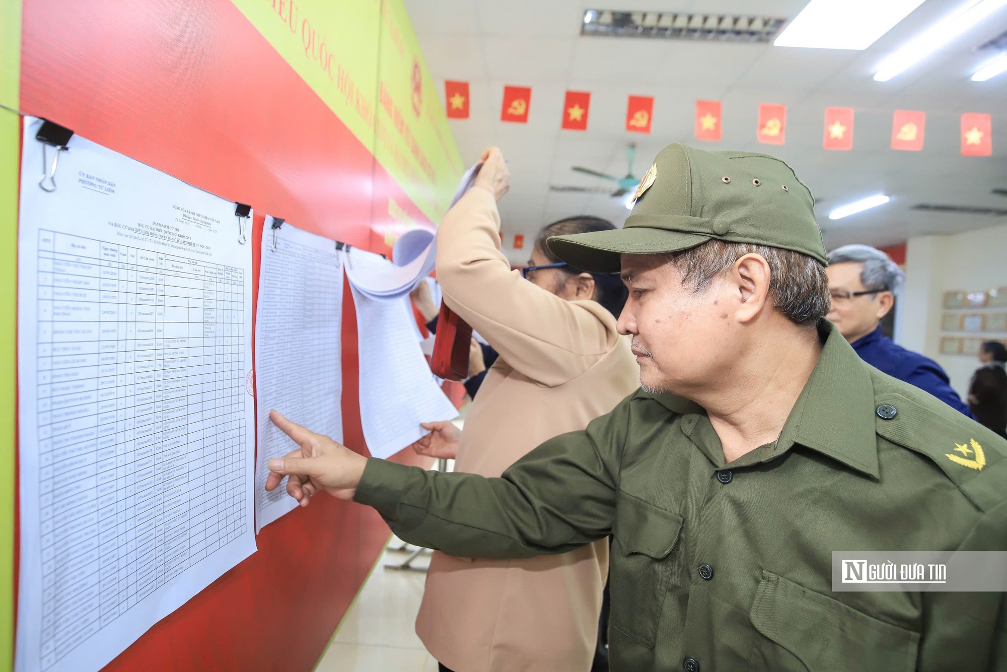 Lá phiếu của niềm tin và khát vọng – Bài cuối: Chọn người xứng đáng bằng "3 chữ dám" và "3 chữ biết"- Ảnh 5.