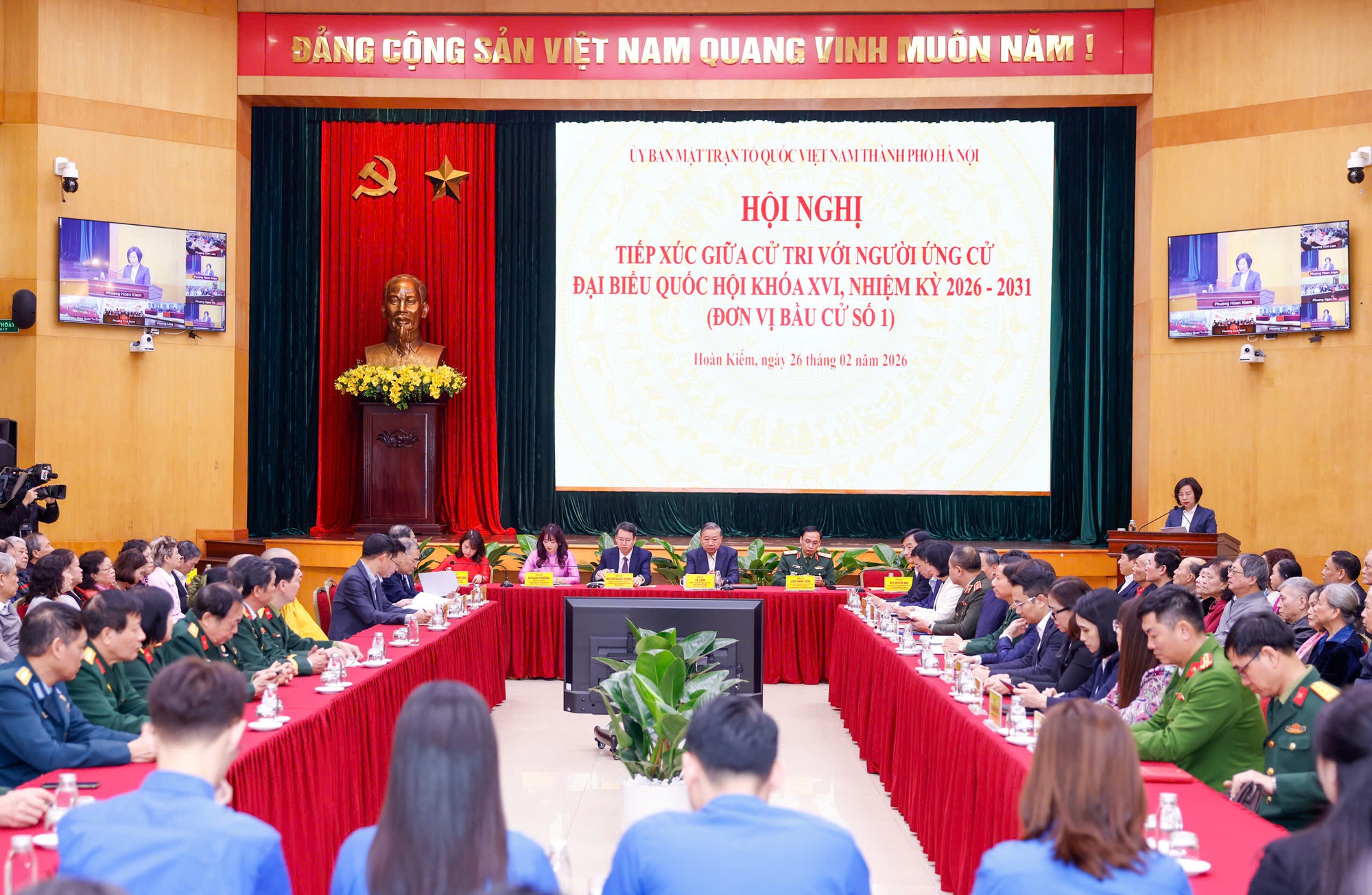 Tổng Bí thư Tô Lâm dự Hội nghị tiếp xúc cử tri với người ứng cử đại biểu Quốc hội- Ảnh 4.