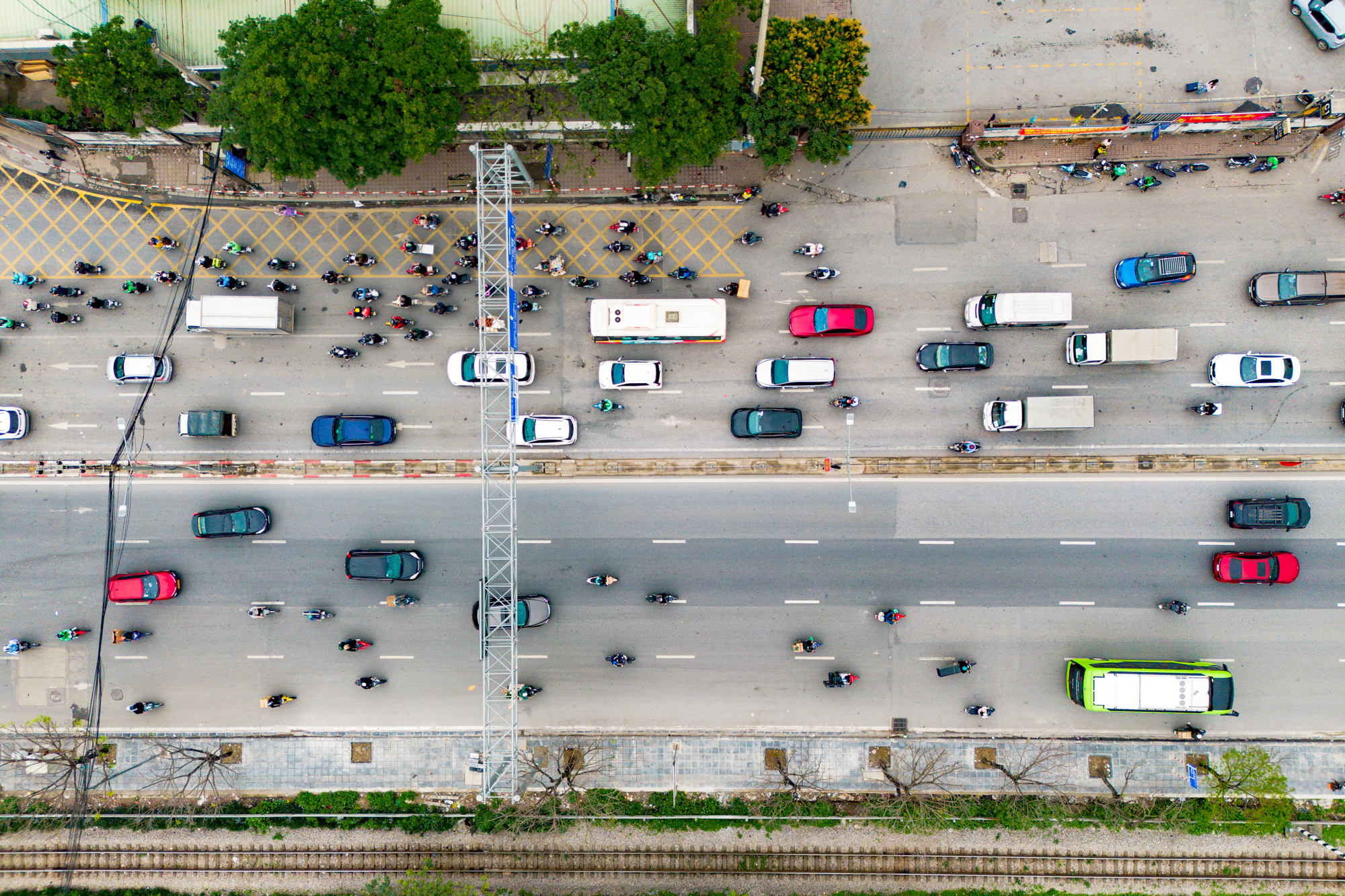 Toàn cảnh trục đường sẽ được đầu tư 153.000 tỷ để mở rộng lên 90 m, nối trung tâm Hà Nội với đại đô thị lớn nhất Việt Nam của Vinhomes - Ảnh 8.