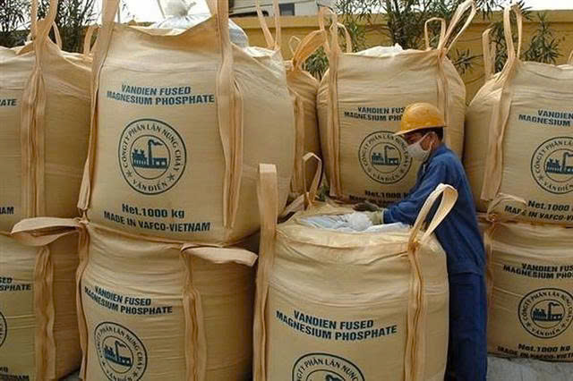 Phân lân Văn Điển bị HoSE nhắc nhở vì chậm giải trình ý kiến kiểm toán - Ảnh 1.