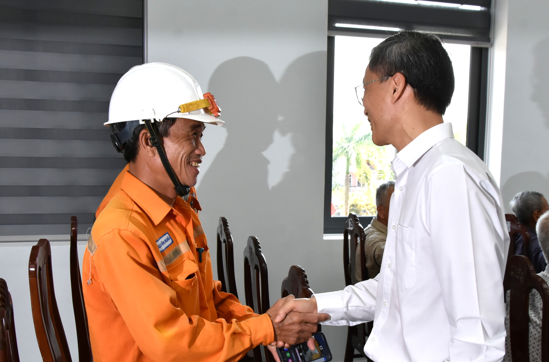 Chủ tịch Hội Luật gia Việt Nam: Theo đuổi vấn đề đến cùng để giữ gìn sự tin cậy của cử tri- Ảnh 9.