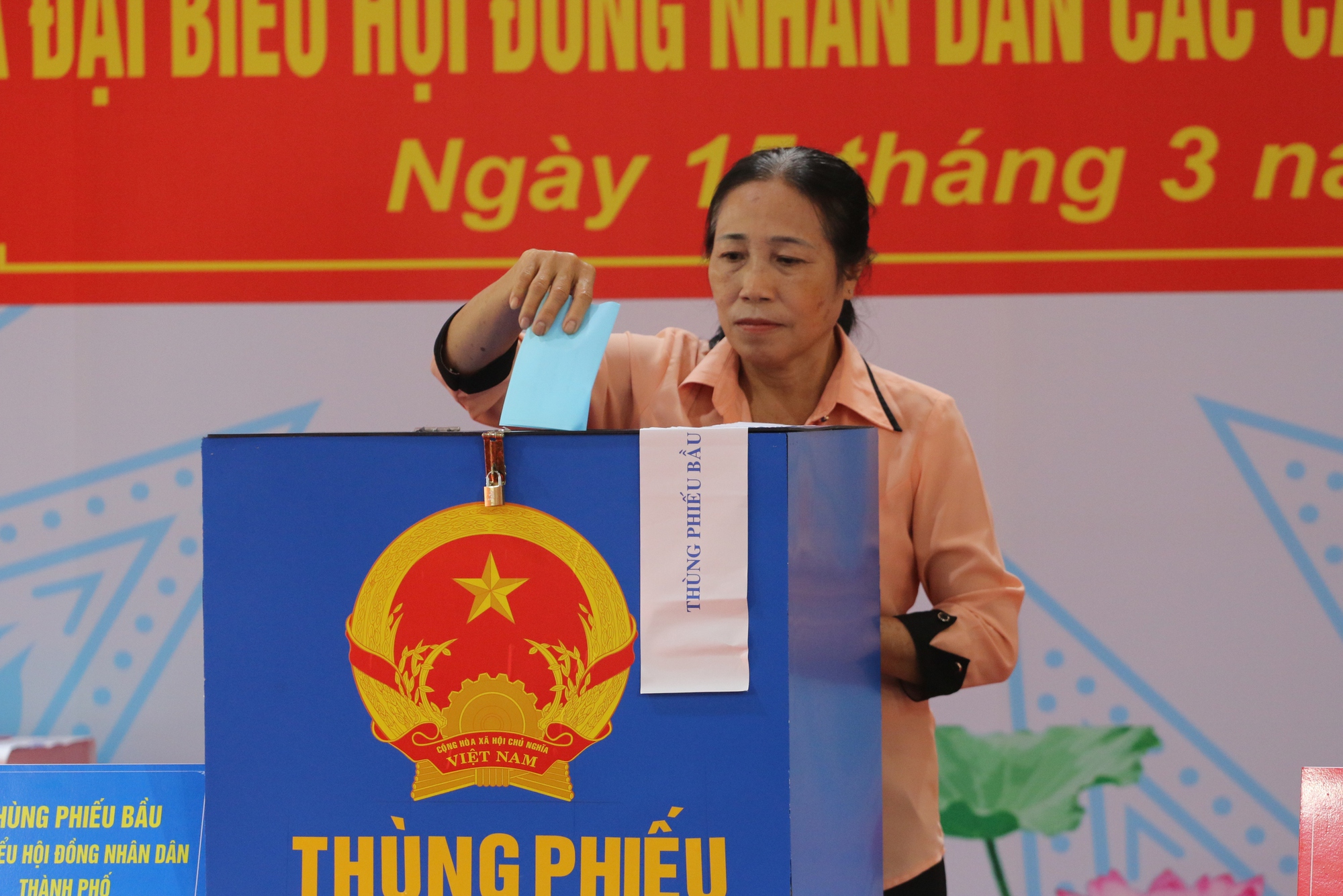 Tp.HCM chốt danh sách 125 đại biểu HĐND khóa mới, hơn 9,4 triệu cử tri tham gia bầu cử - Ảnh 2.