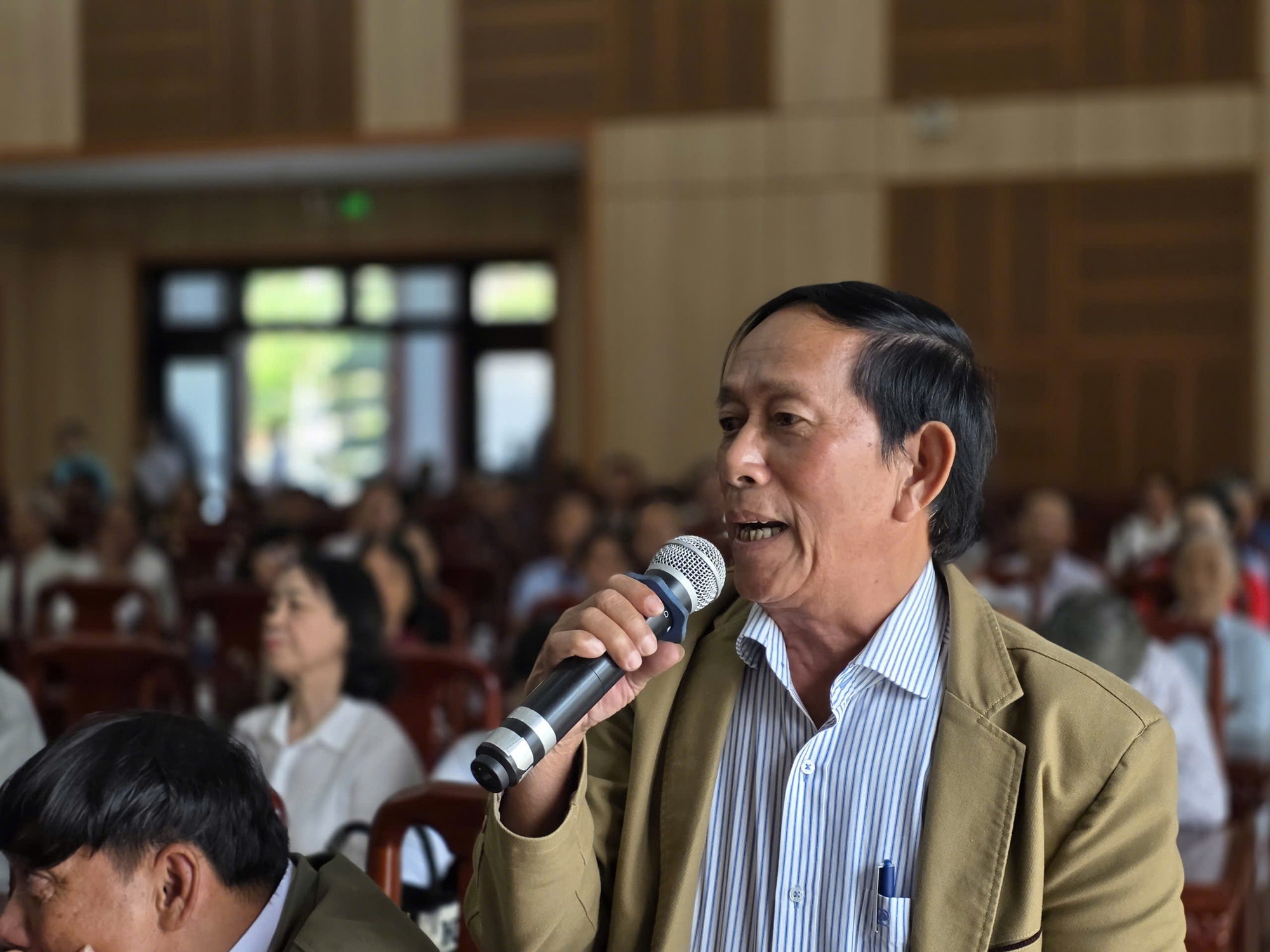 "Gần dân, hiểu dân, nỗ lực hết sức để bảo vệ quyền lợi chính đáng của nhân dân"- Ảnh 11.