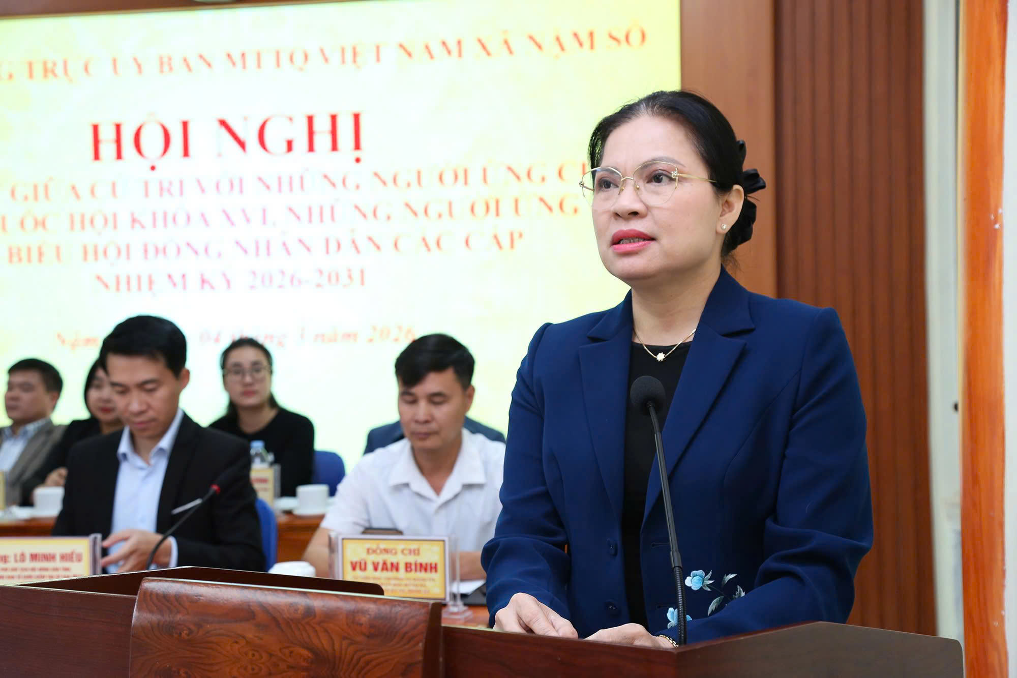 Cử tri ấn tượng với chương trình hành động của ứng cử viên ĐBQH Hà Thị Nga - Ảnh 1.