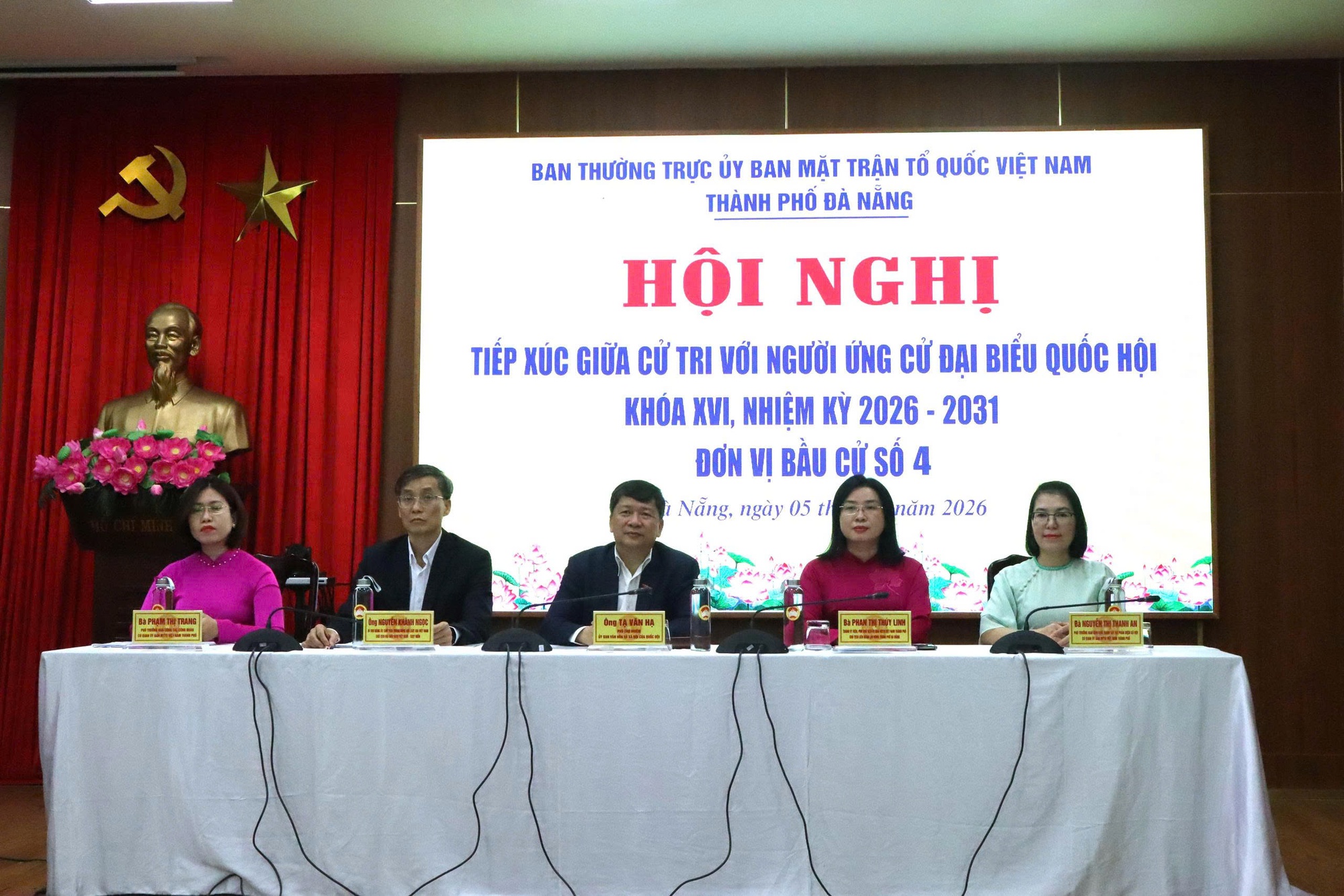 Đà Nẵng: Ứng cử viên đại biểu Quốc hội tiếp xúc cử tri 8 xã qua hình thức trực tuyến- Ảnh 1.