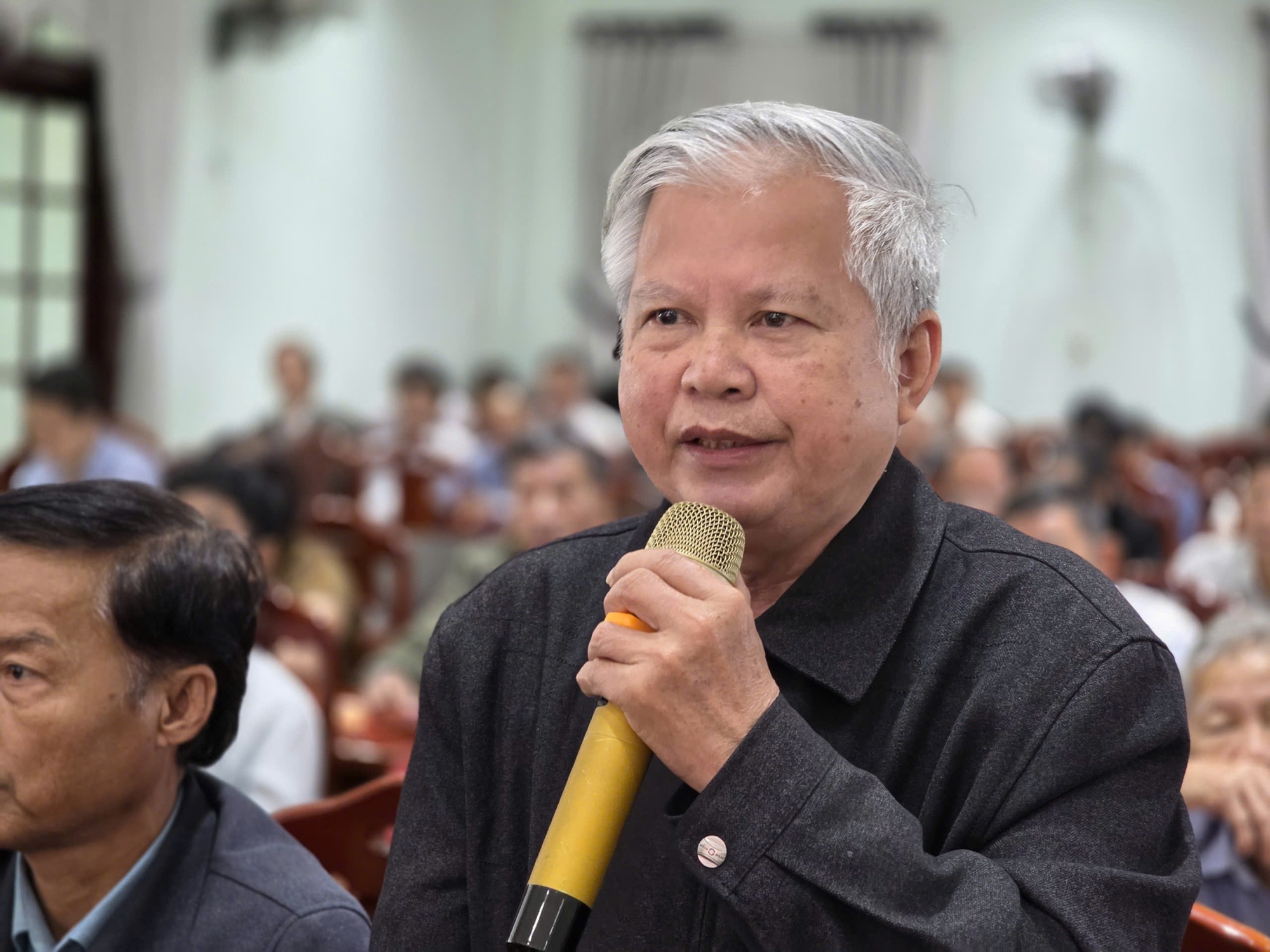 Ông Nguyễn Khánh Ngọc: Cử tri quan tâm pháp luật cho thấy nhận thức, trách nhiệm với Đất nước ngày càng cao- Ảnh 4.