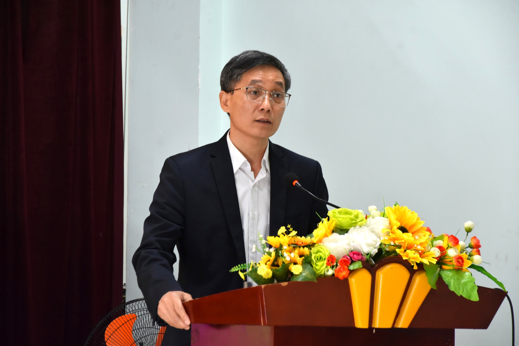 Ông Nguyễn Khánh Ngọc: Cử tri quan tâm pháp luật cho thấy nhận thức, trách nhiệm với Đất nước ngày càng cao- Ảnh 1.