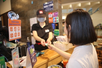 Hộ kinh doanh 100 triệu/tháng, xuất lượng lớn hóa đơn mỗi ngày rất dễ sai sót: Chuyên gia Thuế chỉ cách giảm tải - Ảnh 1.