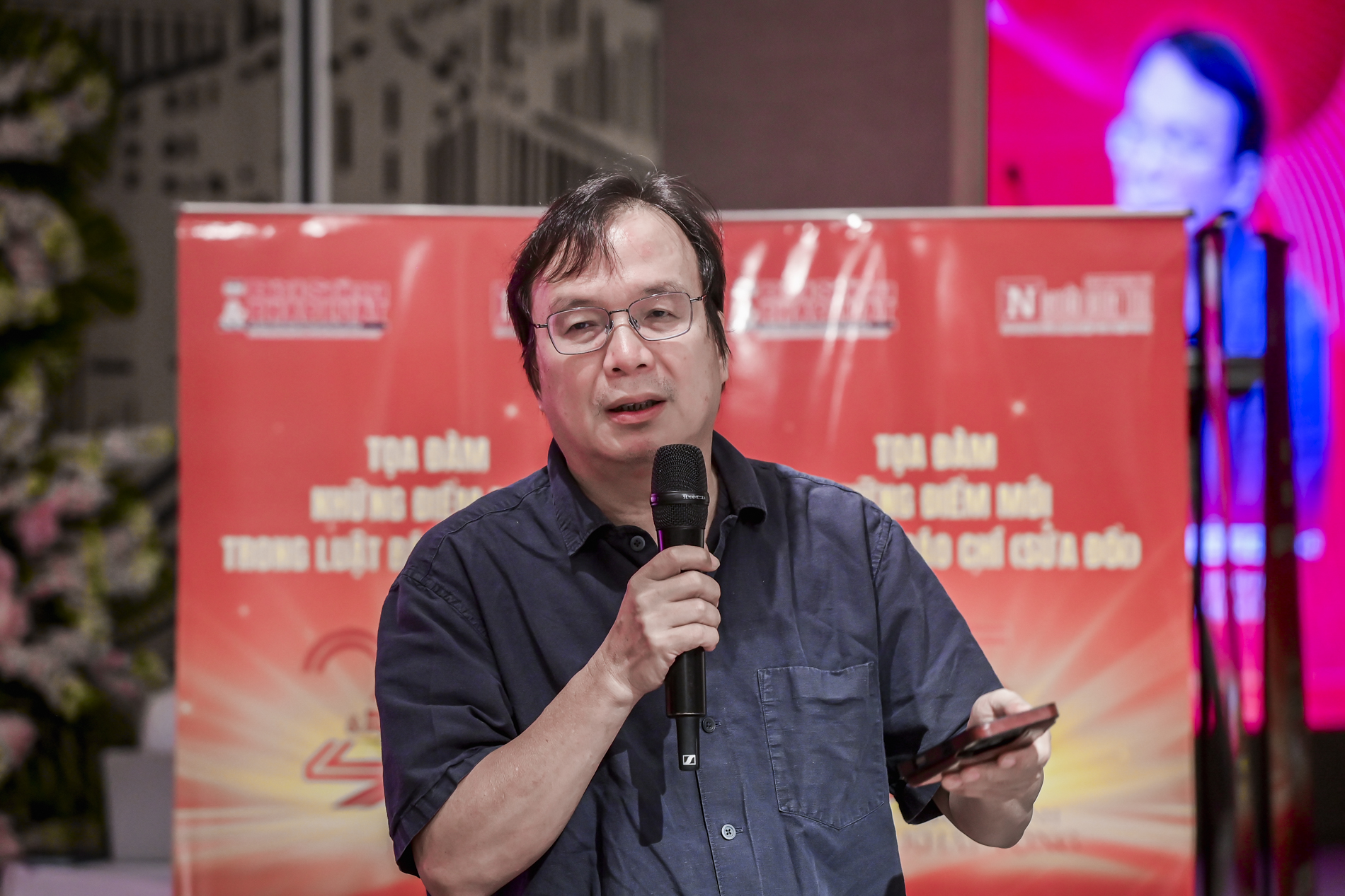 Nhịp cầu báo chí trong dòng chảy doanh nghiệp và xã hội  - Ảnh 1.