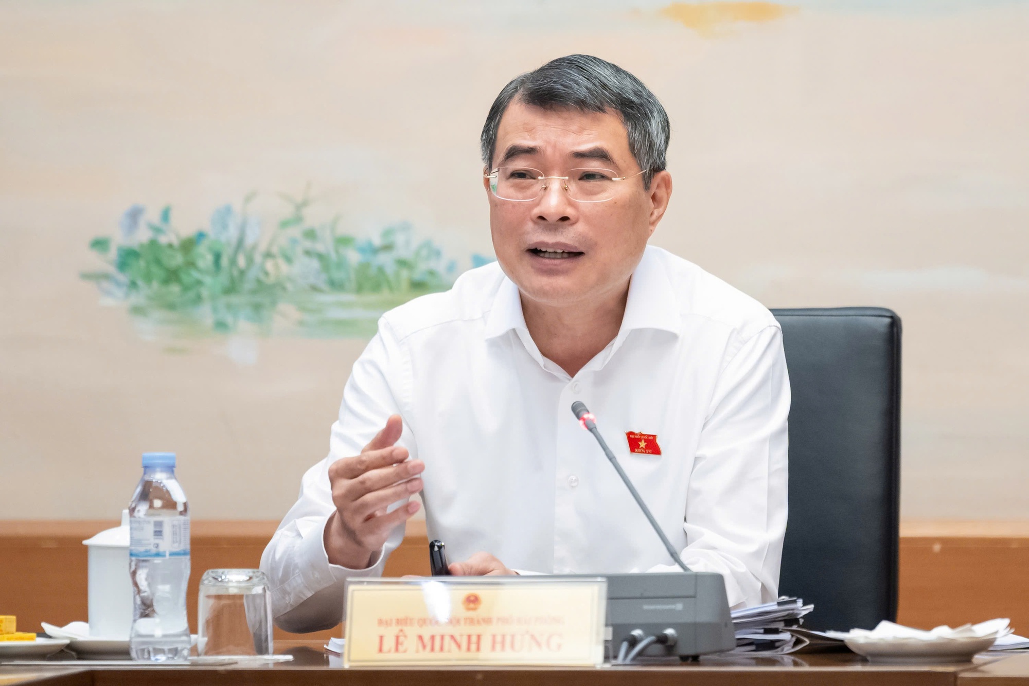 Thủ tướng: Chắc chắn phải nâng mức ngưỡng chịu thuế - Ảnh 1.