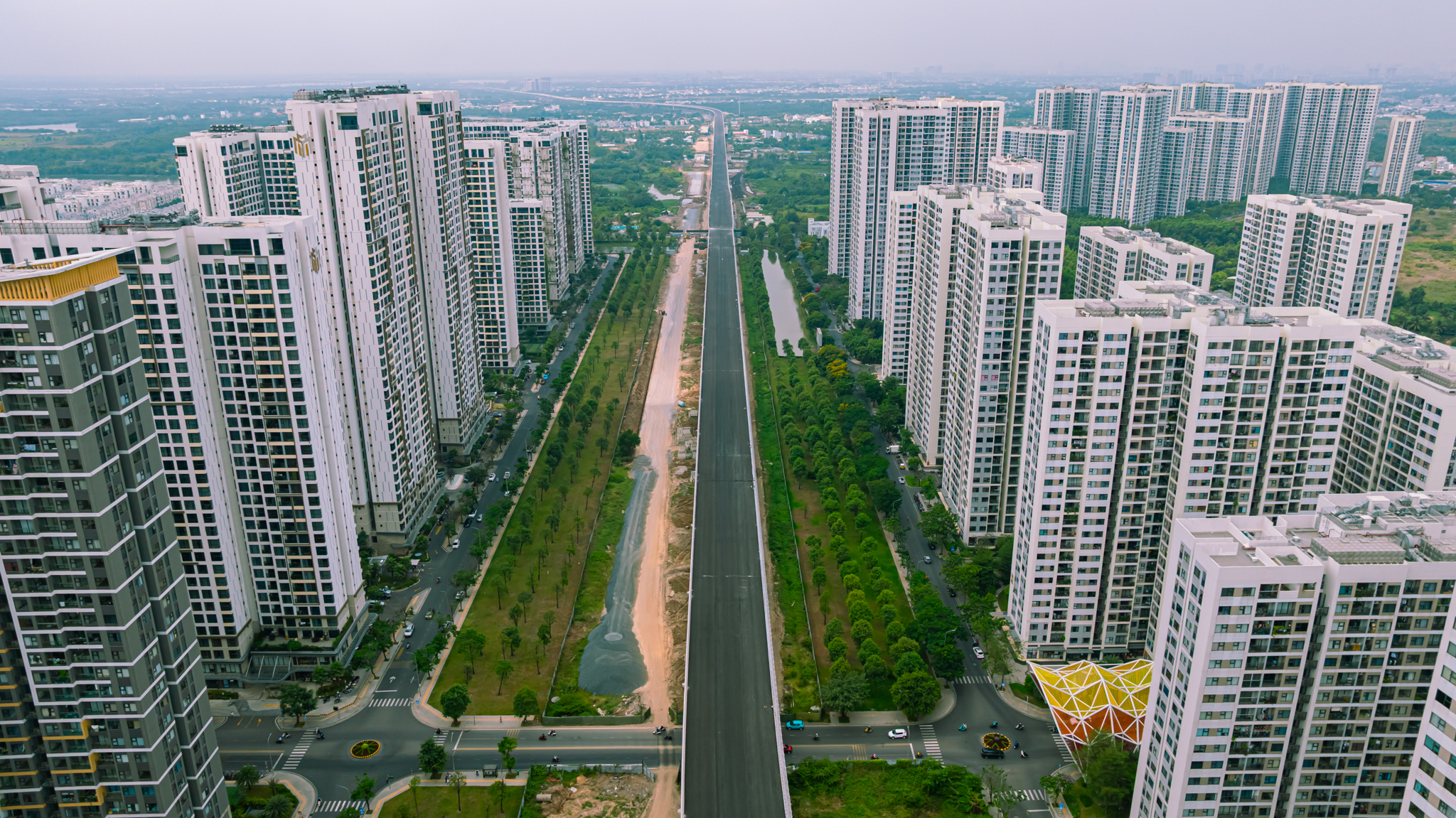 Vành đai 3, Vinbus, sổ hồng và những điều thú vị khiến Vinhomes Grand Park trở thành dự án được tìm kiếm nhiều nhất thành phố Hồ Chí Minh - Ảnh 3.