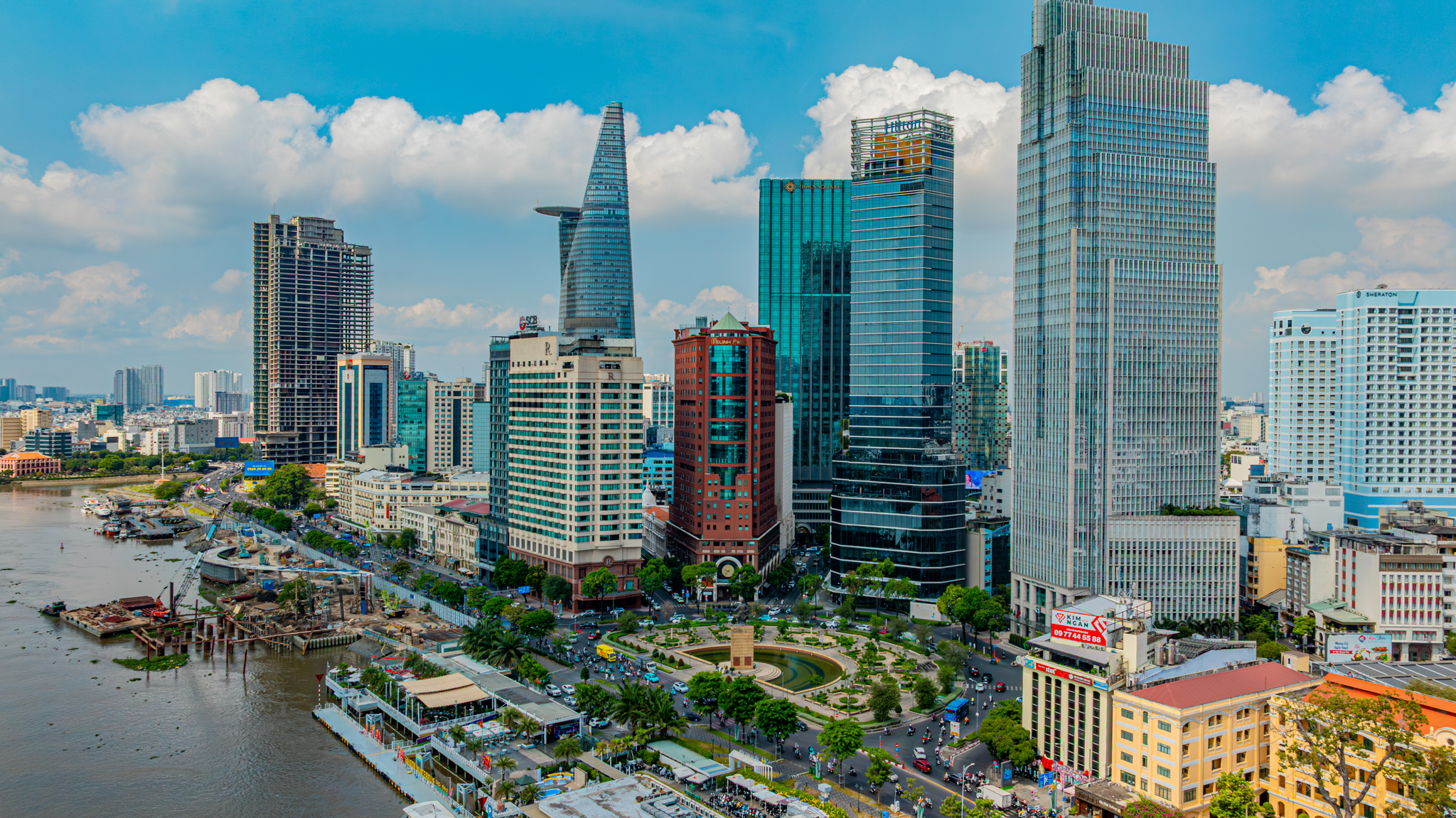 Số phận trái ngược của 5 toà nhà cao nhất TP.HCM: Nơi là máy in tiền, nơi ám ảnh nợ xấu- Ảnh 2.