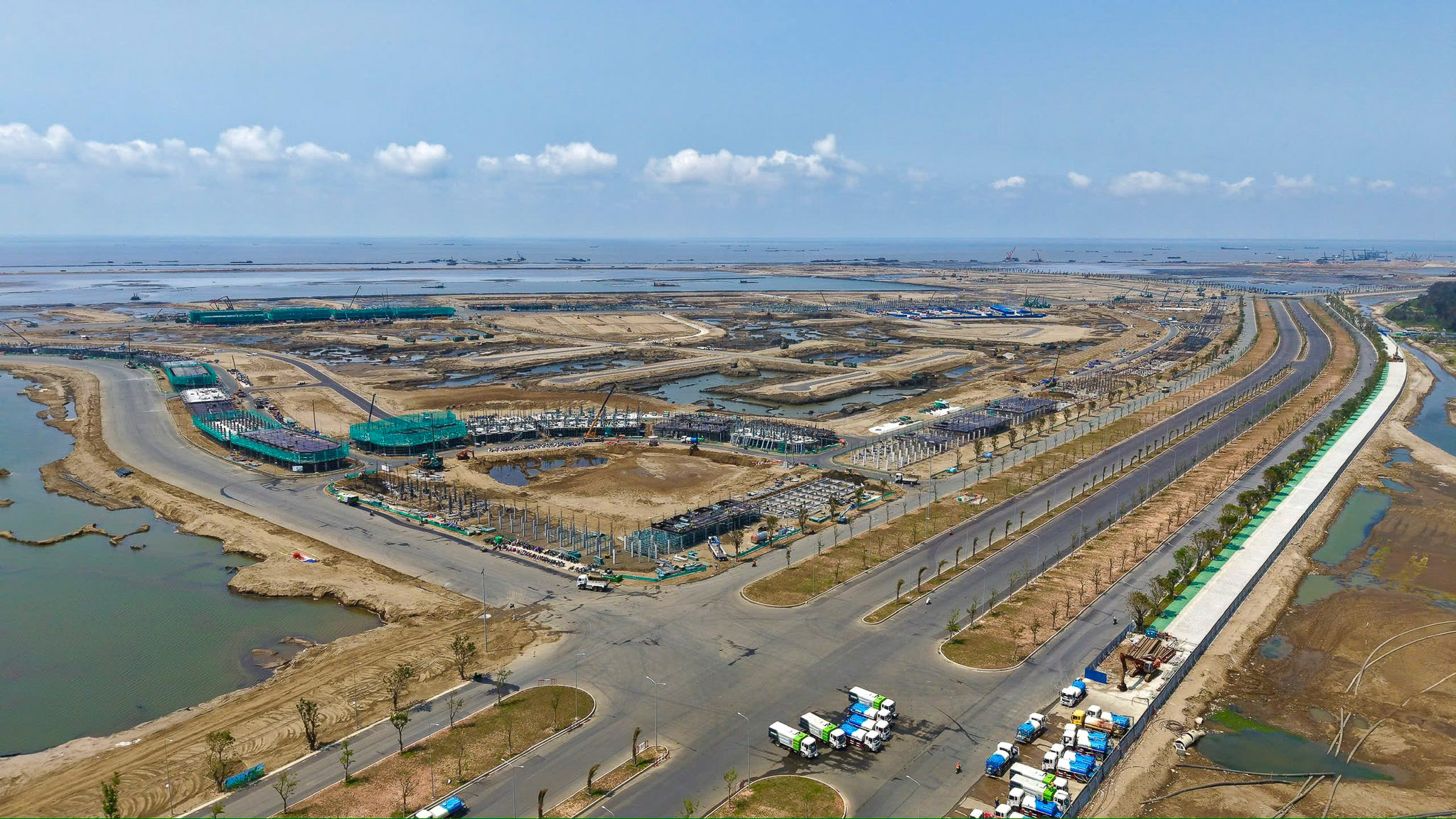 Từ 20 năm đến vài tháng: Cuộc xoay chuyển không tưởng của hạ tầng Cần Giờ dưới bàn tay Vingroup - Ảnh 2.