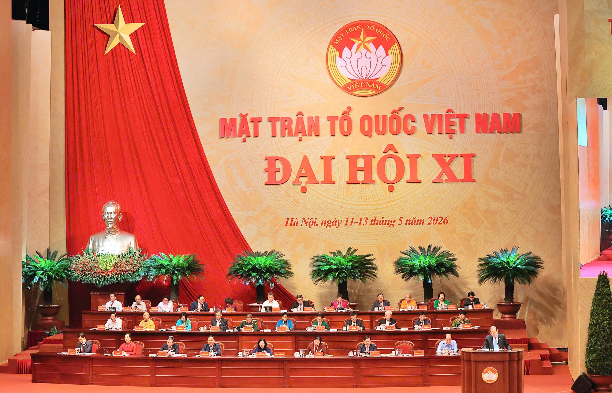 Khai mạc Đại hội đại biểu toàn quốc MTTQ Việt Nam lần thứ XI - Ảnh 4.