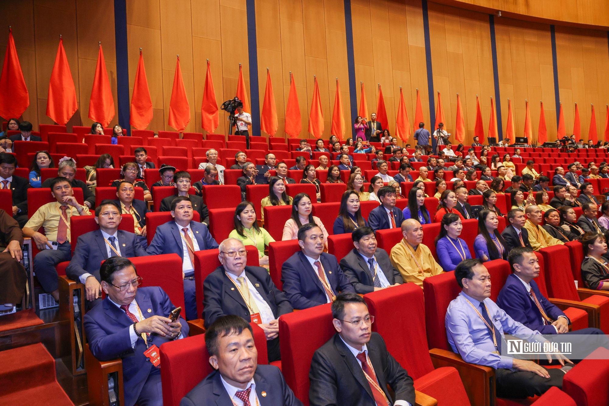 Tiếp tục hoàn thiện tổ chức bộ máy MTTQ Việt Nam, bảo đảm rõ người, rõ việc, rõ trách nhiệm - Ảnh 3.