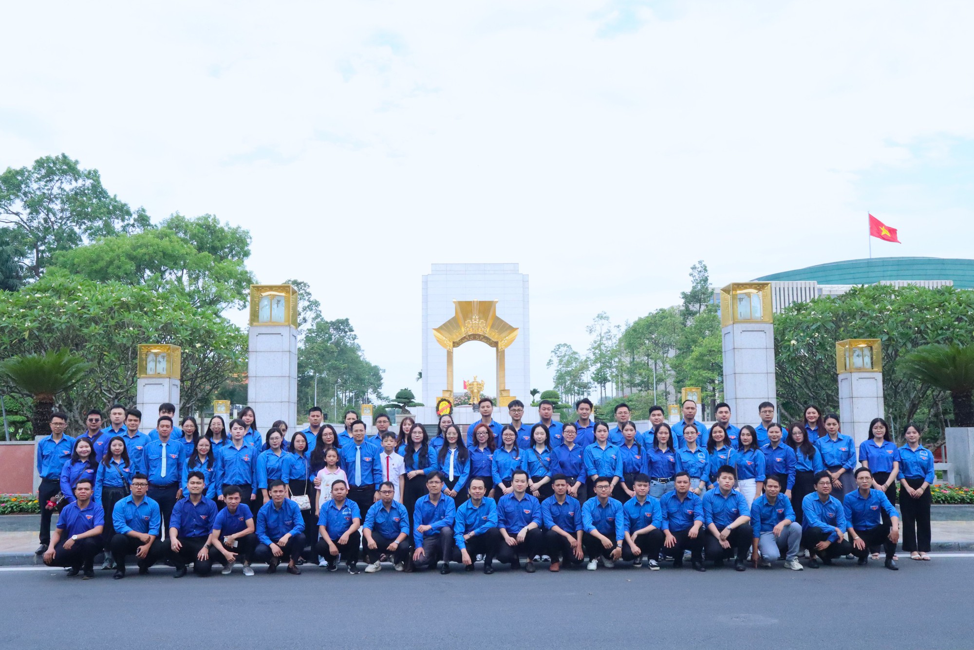 Tuổi trẻ sinh hoạt chính trị kỷ niệm ngày sinh Chủ tịch Hồ Chí Minh- Ảnh 4.