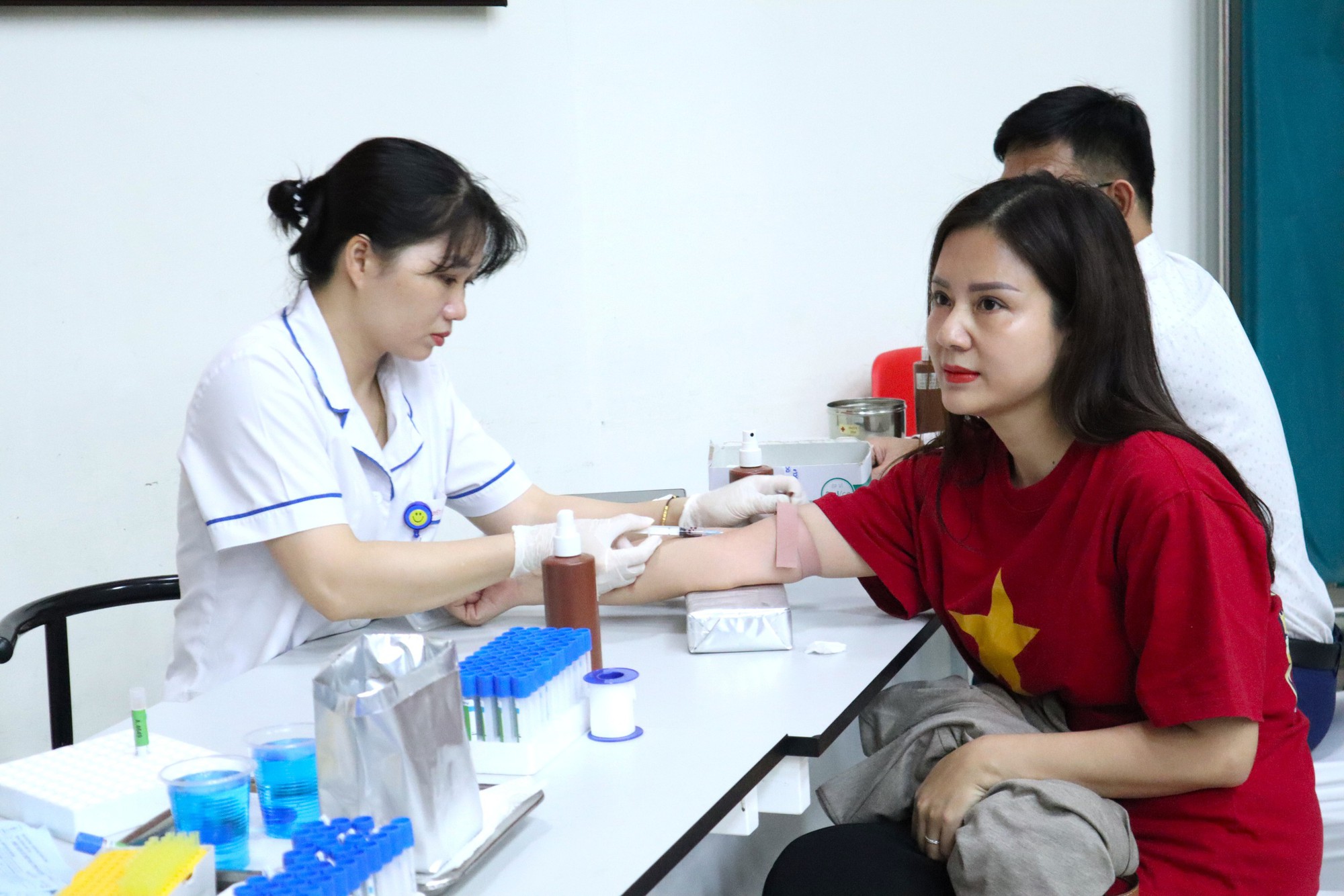 Tuổi trẻ Hội Luật gia Việt Nam tham gia hiến máu nhân đạo- Ảnh 4.