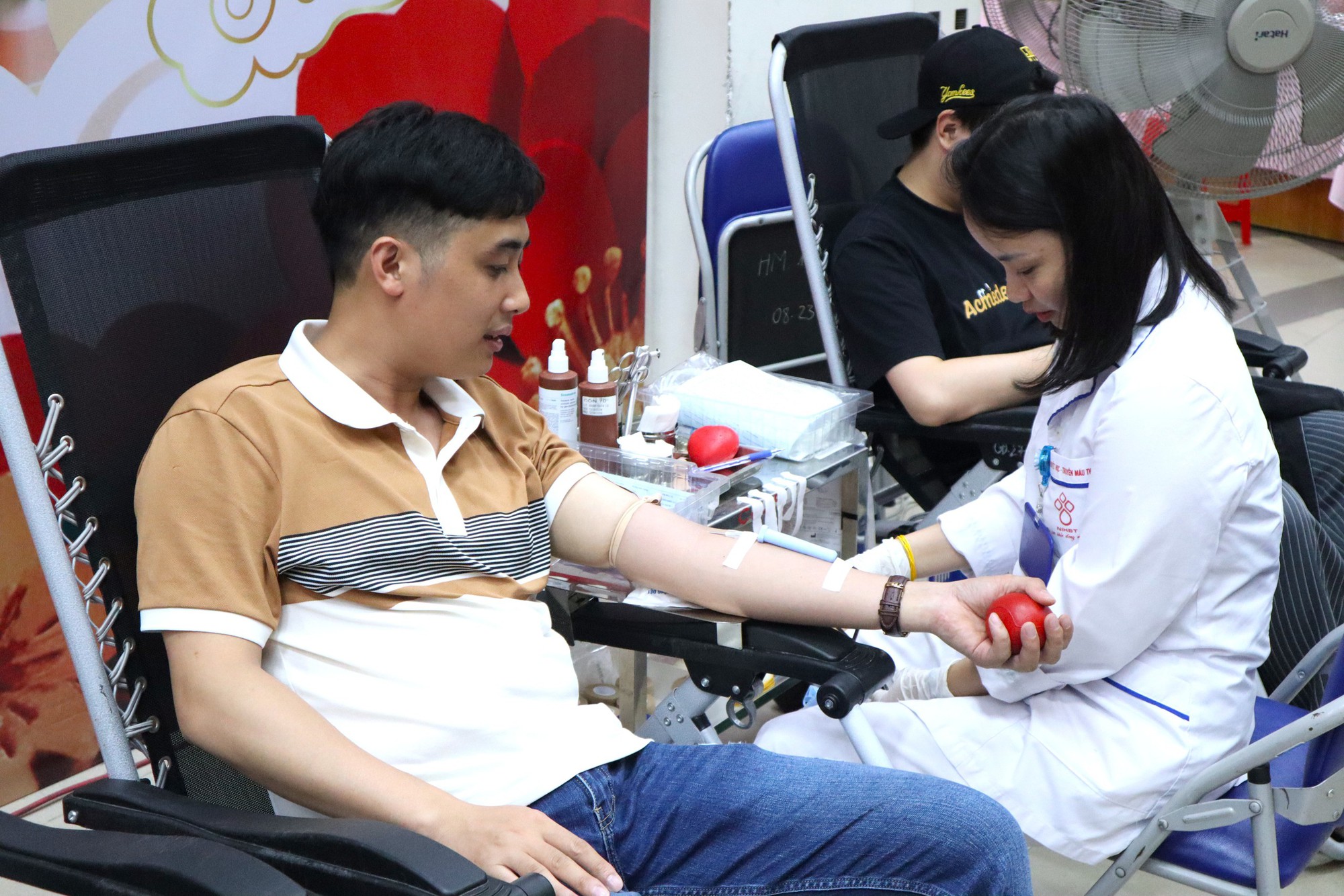 Tuổi trẻ Hội Luật gia Việt Nam tham gia hiến máu nhân đạo- Ảnh 3.