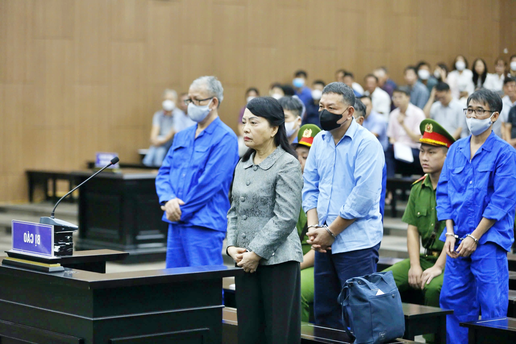 Cựu Bộ trưởng Nguyễn Thị Kim Tiến bị tuyên 6 năm tù- Ảnh 1.