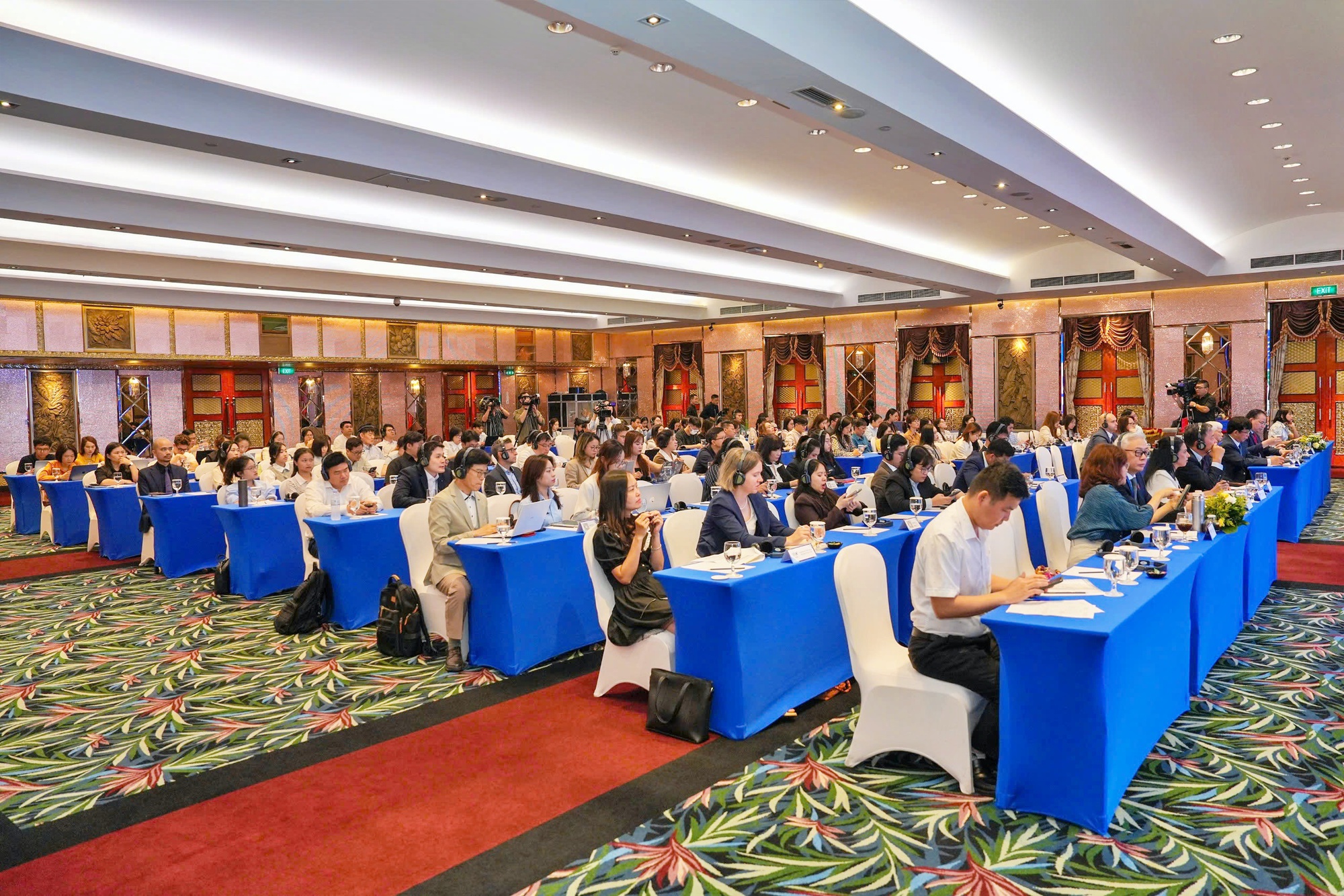 Nhà đầu tư quốc tế đánh giá cao Việt Nam nhưng còn lo về hạ tầng, nhân lực- Ảnh 3.