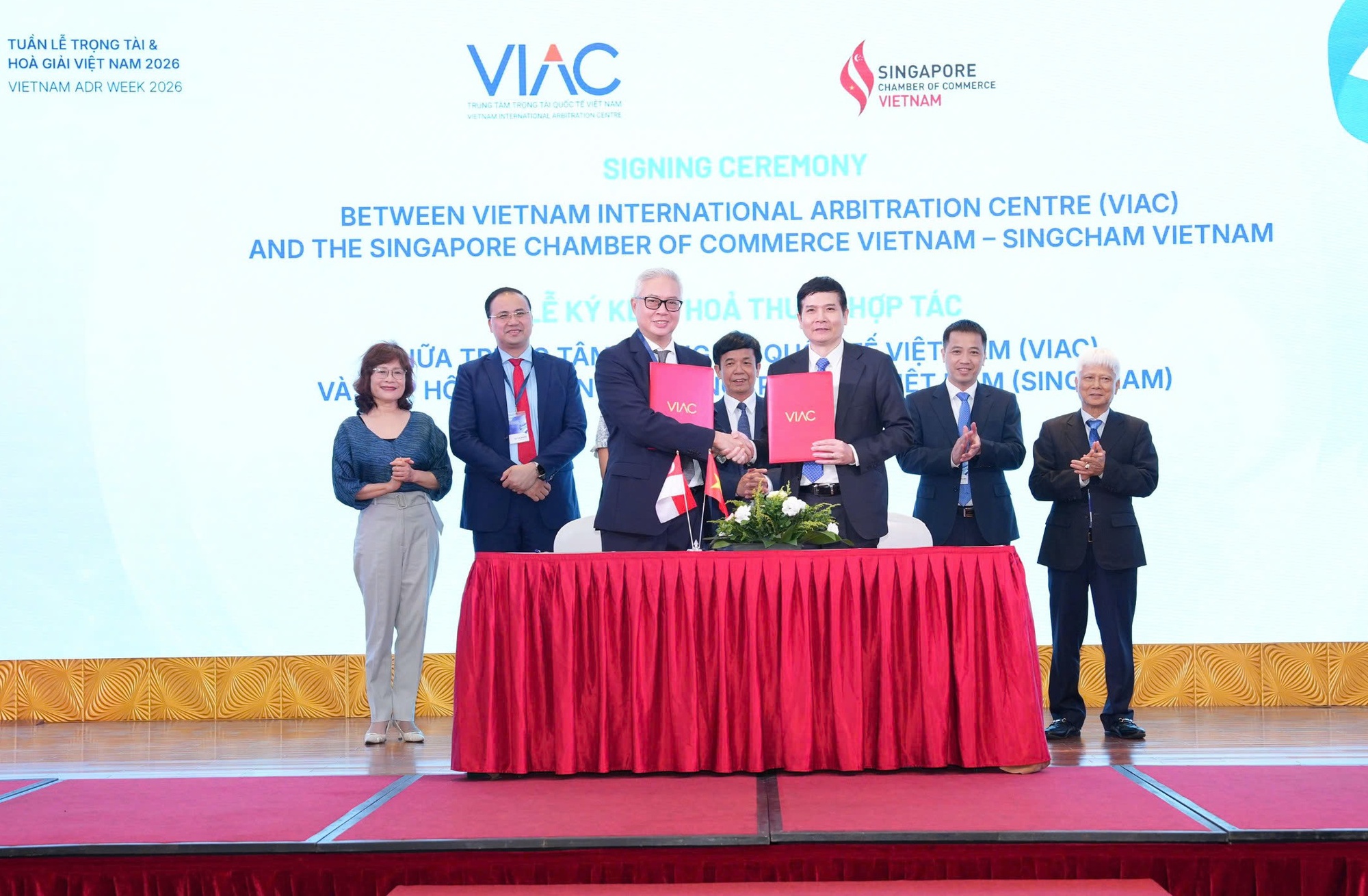 Nhà đầu tư quốc tế đánh giá cao Việt Nam nhưng còn lo về hạ tầng, nhân lực- Ảnh 2.