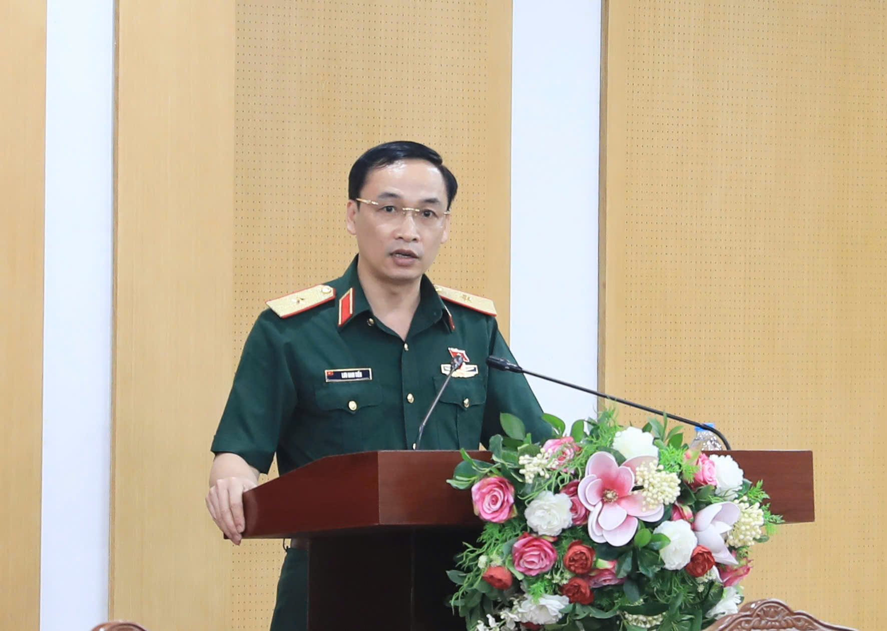 Tổng Bí thư, Chủ tịch nước Tô Lâm tiếp xúc cử tri 10 phường của Hà Nội - Ảnh 4.