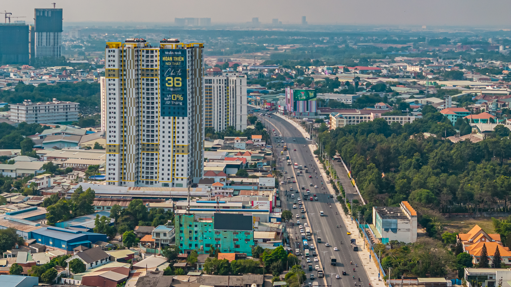 Toàn cảnh đoạn đường đang được đầu tư hơn 6.000 tỷ để mở rộng lên 8 làn xe, tạo cơ hội tiếp cận căn hộ dưới 2 tỷ đồng ở cửa ngõ TP.HCM - Ảnh 11.