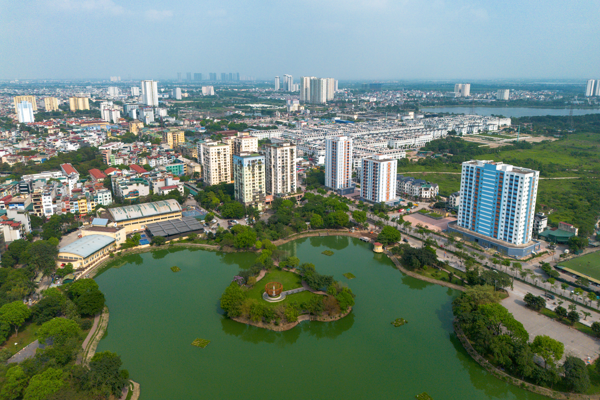 Toàn cảnh khu đất ven hồ sắp chuyển đổi từ nhà máy sang chung cư tại Hà Nội - Ảnh 8.