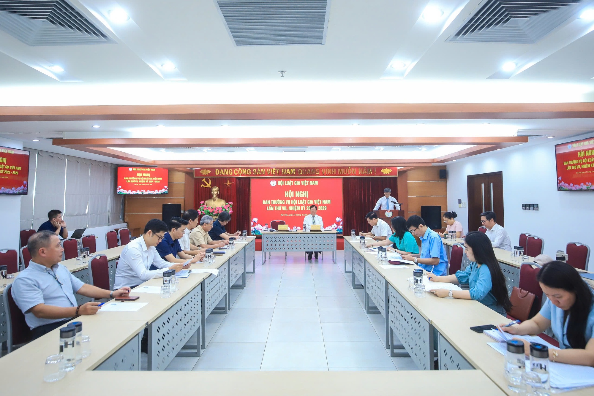 Khẩn trương chuẩn bị Đại hội đại biểu toàn quốc Hội Luật gia Việt Nam lần thứ XV- Ảnh 1.