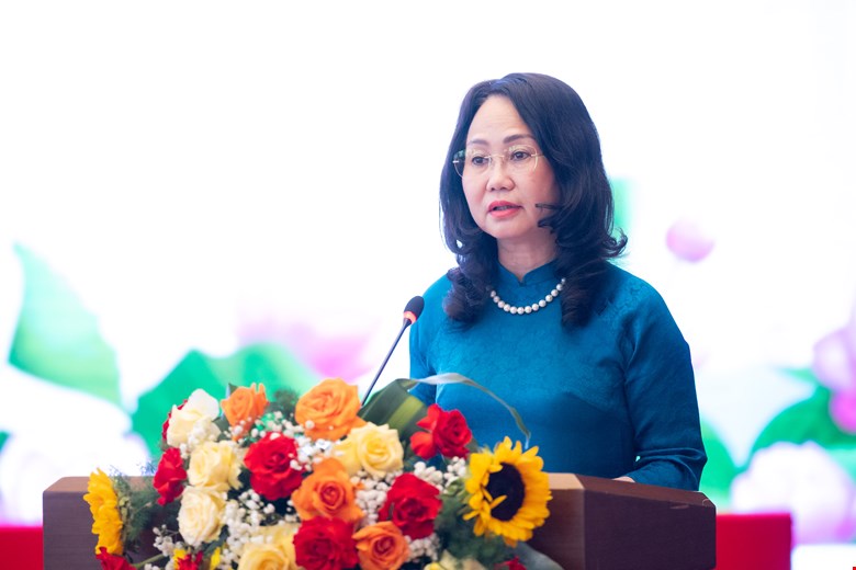 Thủ tướng Chính phủ và Chủ tịch Quốc hội gặp mặt lãnh đạo các cơ quan báo chí - Ảnh 4.