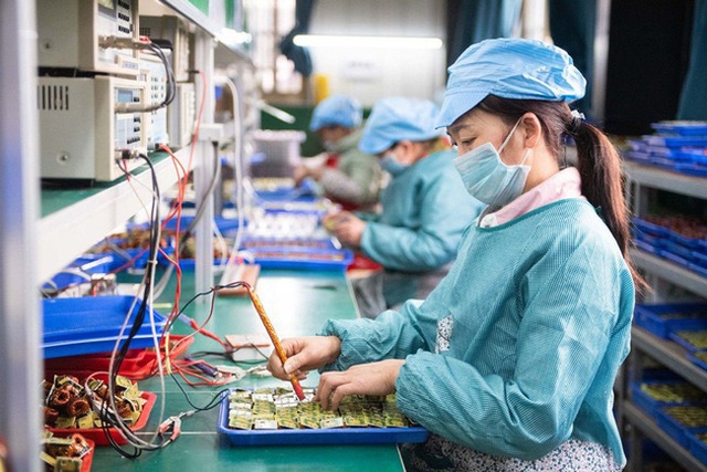 Bức tranh doanh nghiệp 5 tháng qua: Thành lập mới tăng 42%, nhưng số hoàn tất giải thể cũng tăng 99% - Ảnh 1.