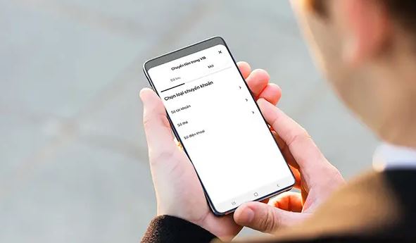 Có thể đăng ký hạn mức và thời gian chờ khi chuyển khoản ngân hàng - Ảnh 1.